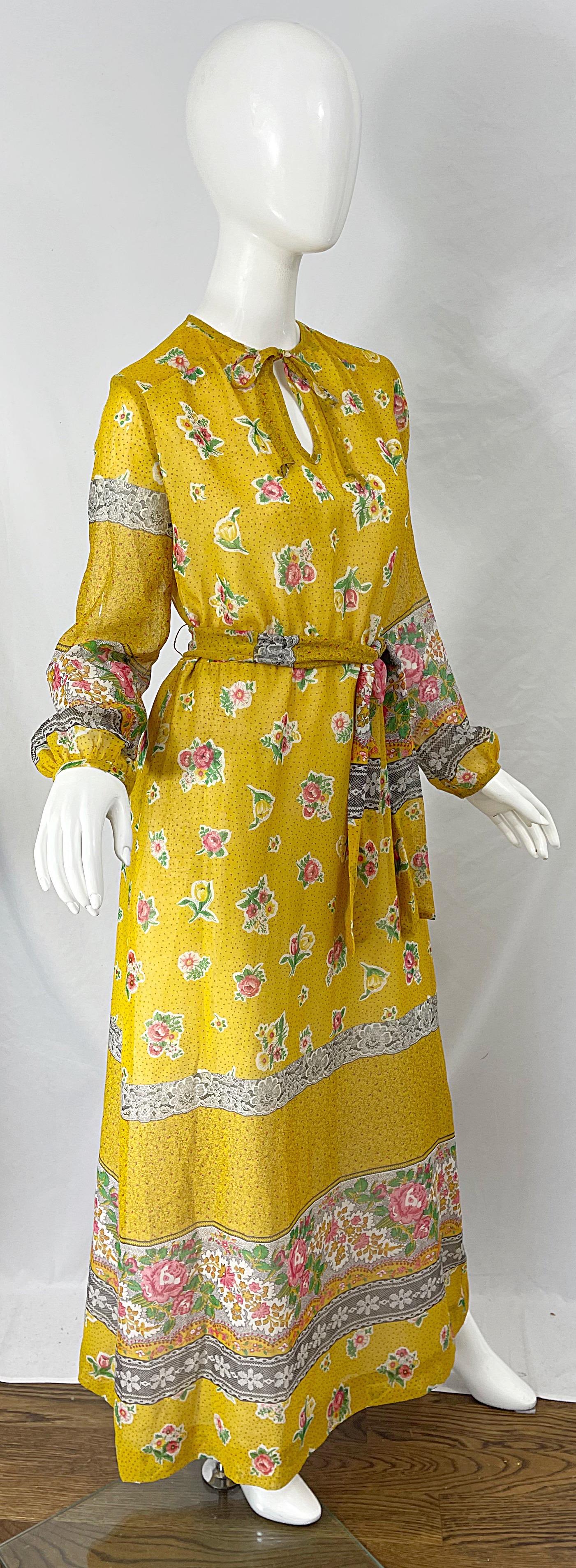 1970s Gay Gibson Trompe L’Oeil Lace Print Yellow Cotton Voile 70s Maxi Dress For Sale 2