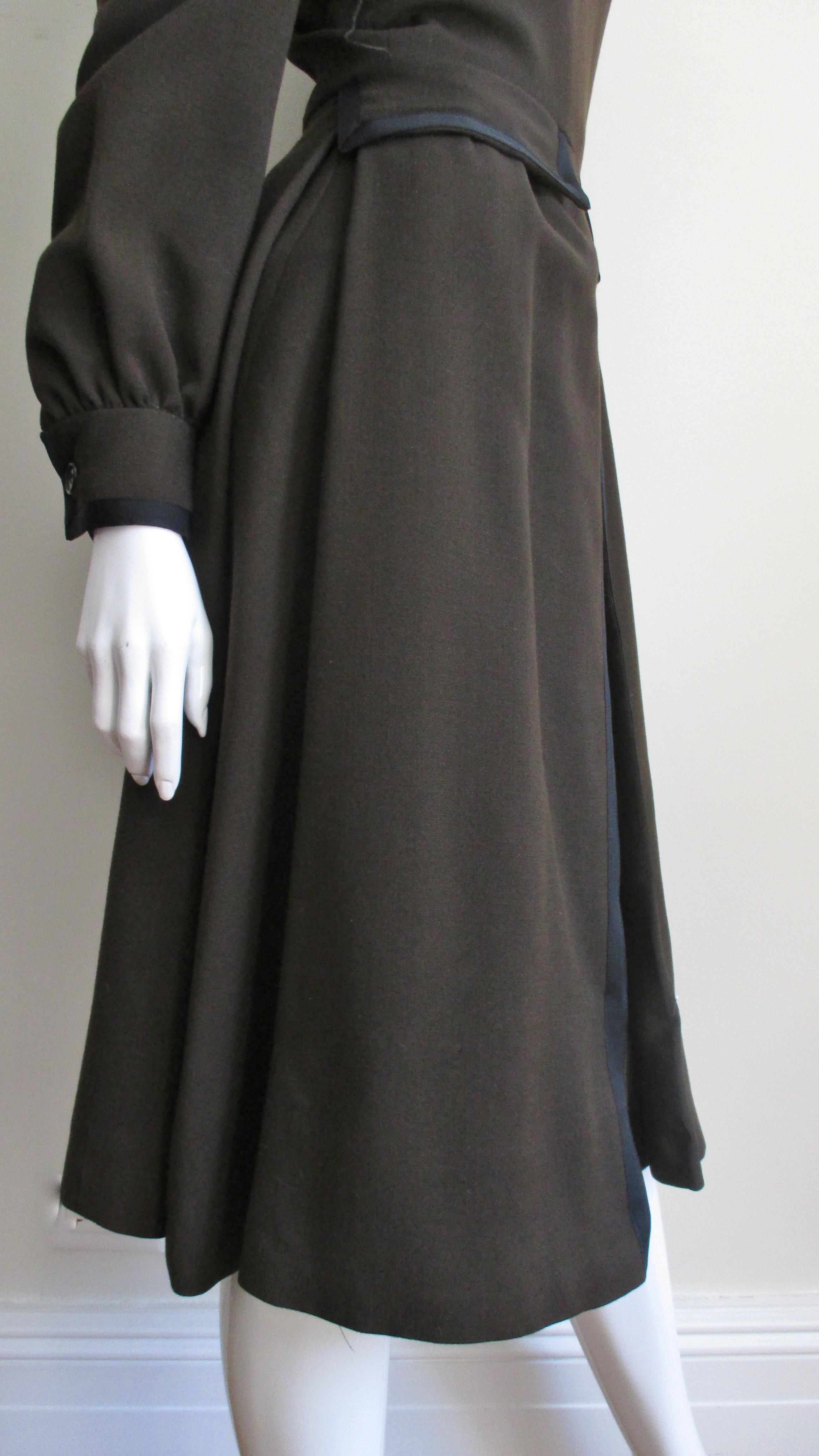 Geoffrey Beene 1960s Brown Dress with Black Trim  For Sale 4
