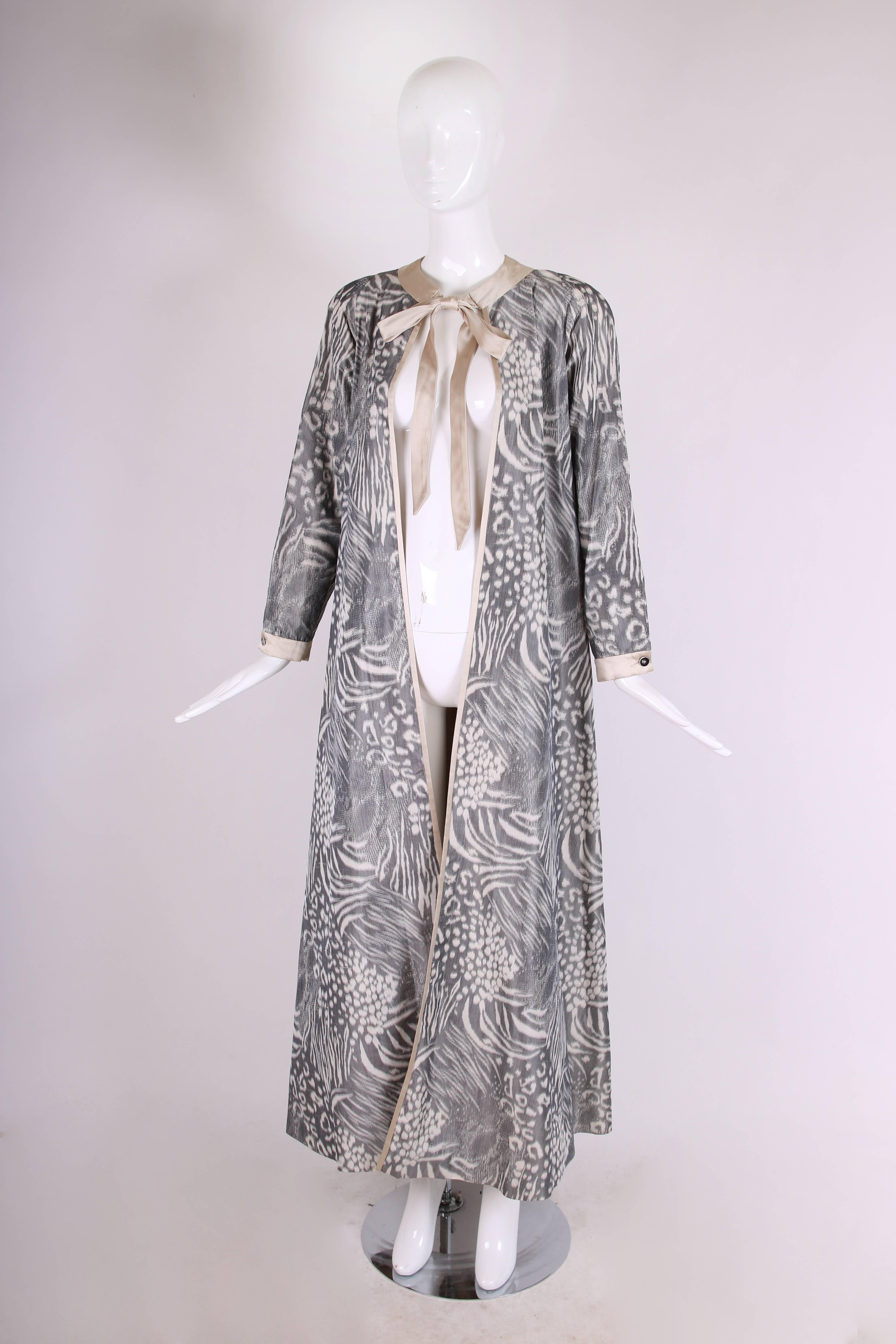 Gray Geoffrey Beene Grey and Cream Silk Taffeta Printed Dress Coat Neck Ties 1970s  For Sale