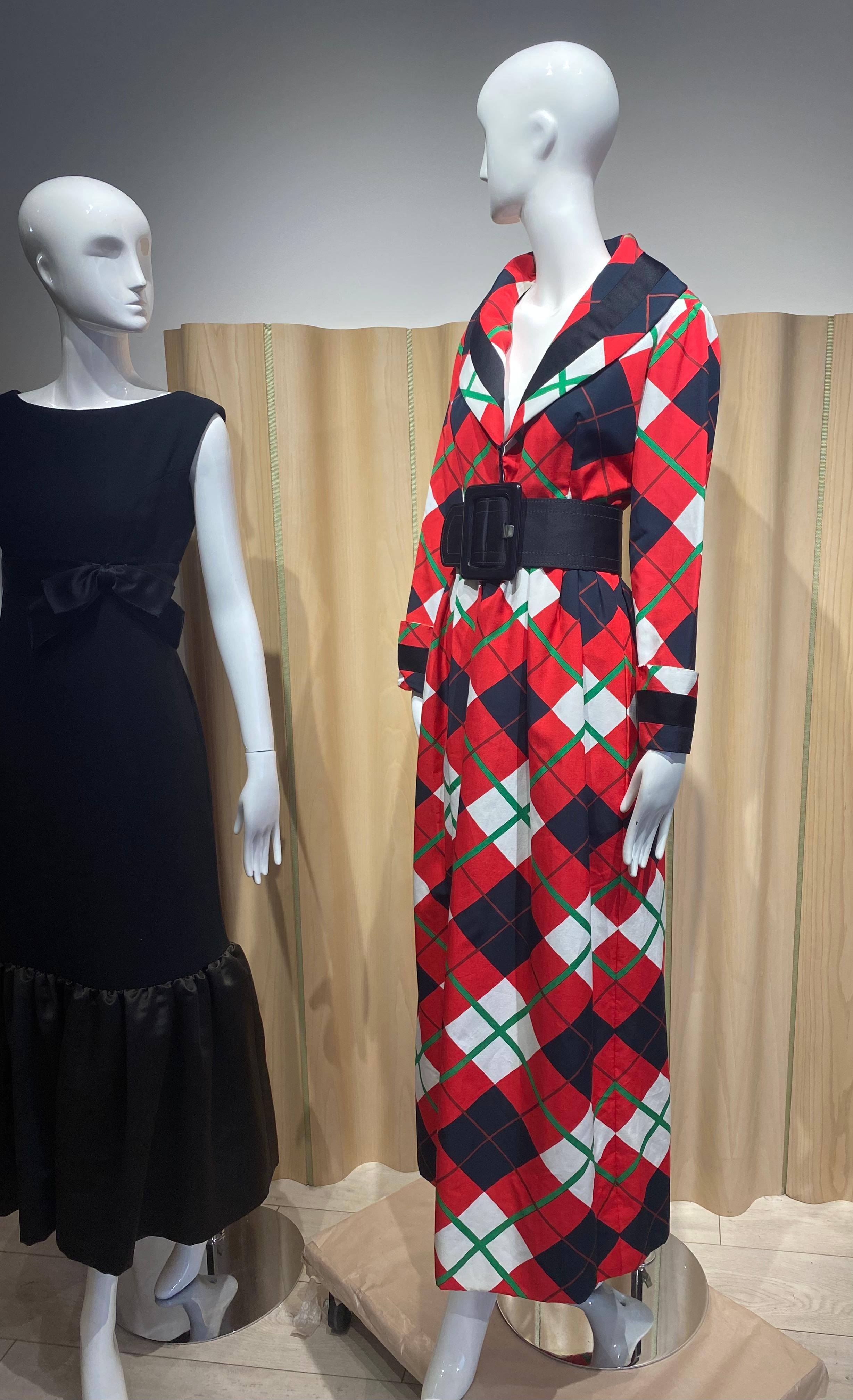 1970s Geoffrey Beene Red, Black, and Green Plaid Maxi Dress For Sale 8