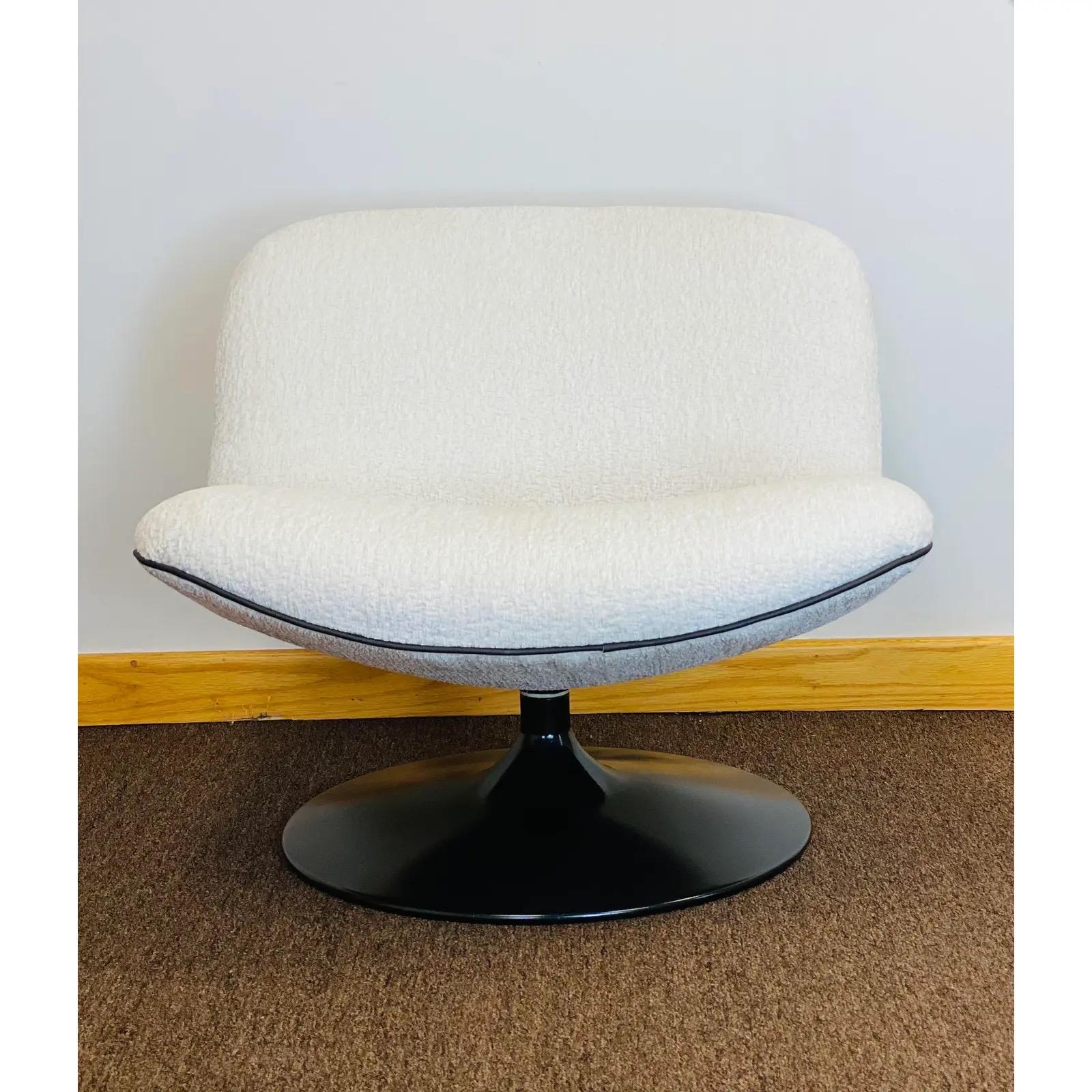 Mid-Century Modern 1970s Geoffrey Harcourt for Artifort 508 Swivel Lounge Chair