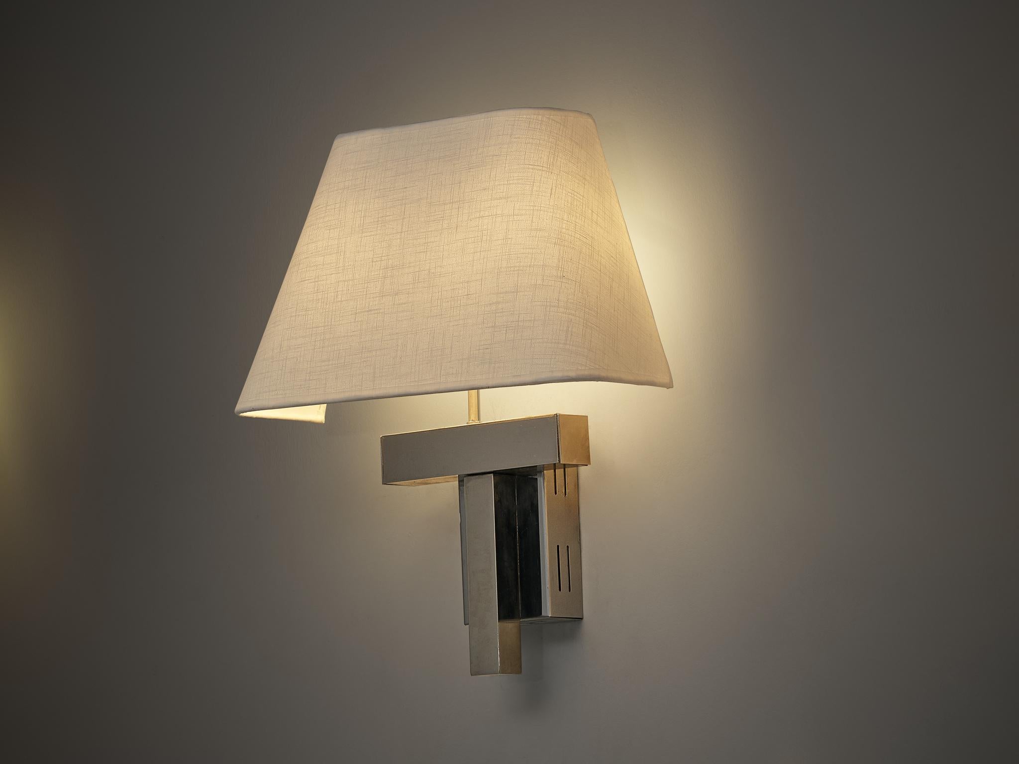 Mid-Century moderno Applique geometriche degli anni '70 in metallo cromato in vendita