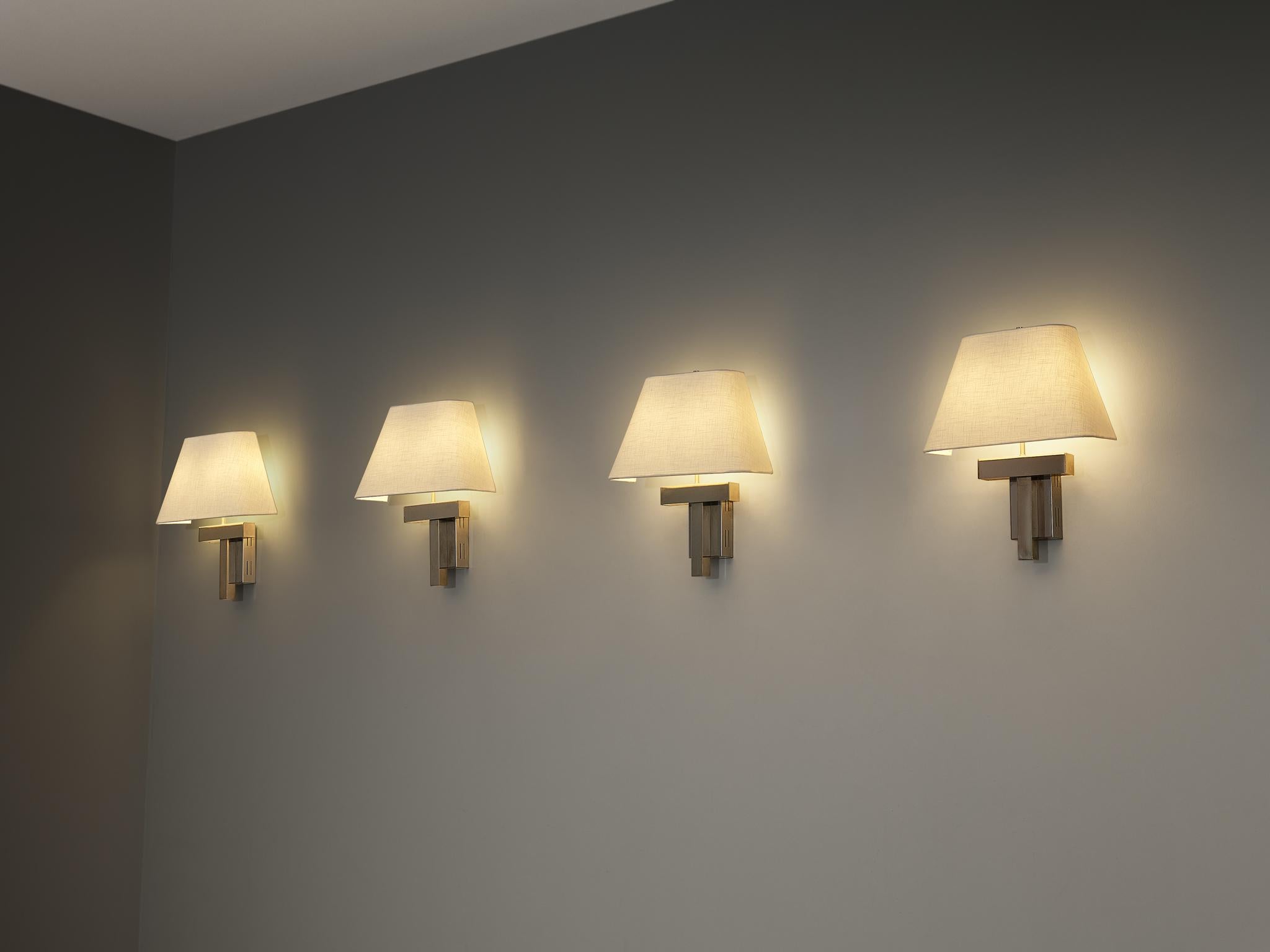 Late 20th Century 1970s Geometric Wall Lights in Chromed Metal For Sale