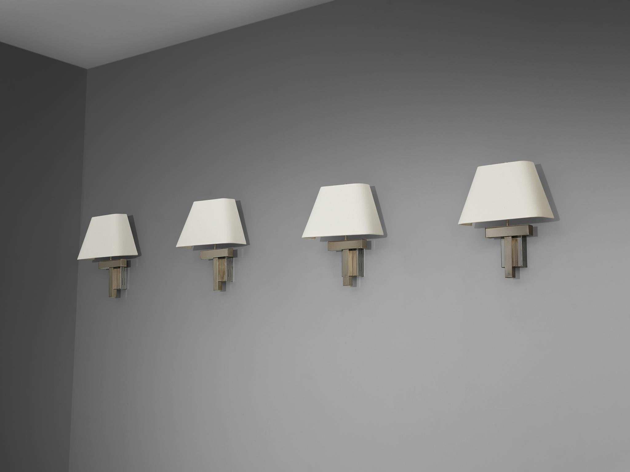 1970s Geometric Wall Lights in Chromed Metal For Sale 2