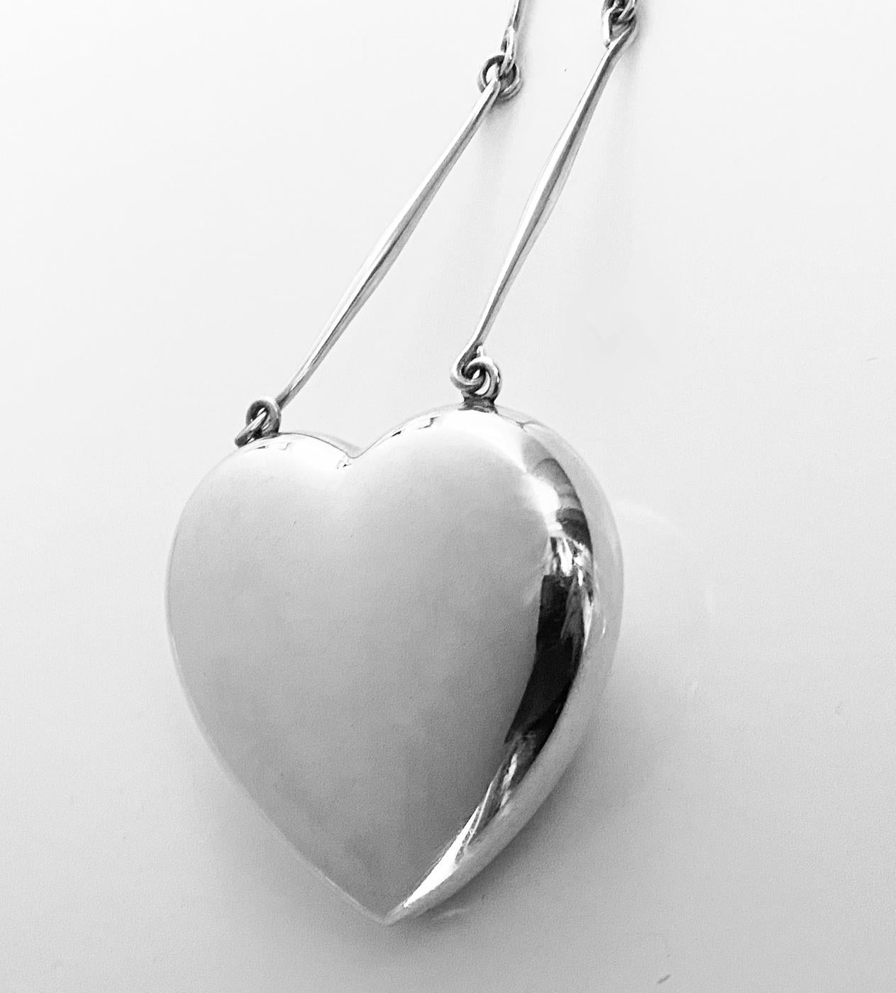 1970's Georg Jensen Astrid large Fog Heart Joy Necklace For Sale 4