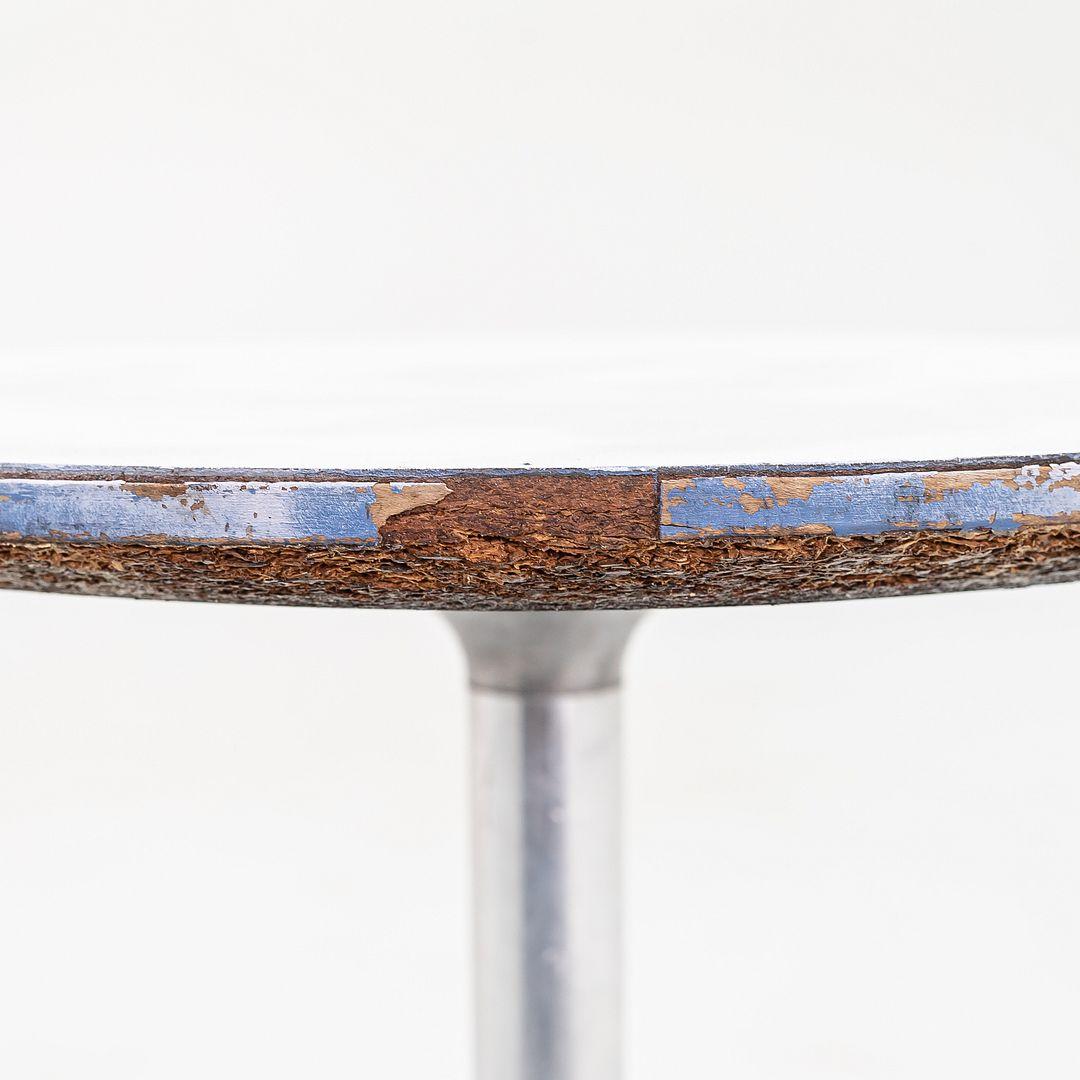 1970s George Nelson for Herman Miller Pedestal Side Table with Aluminum Base (amerikanisch) im Angebot