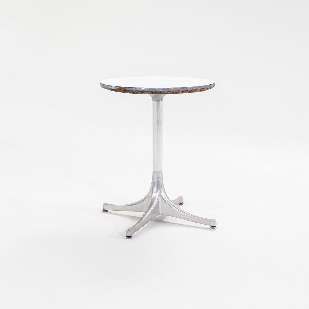 1970s George Nelson for Herman Miller Pedestal Side Table with Aluminum Base im Angebot 1