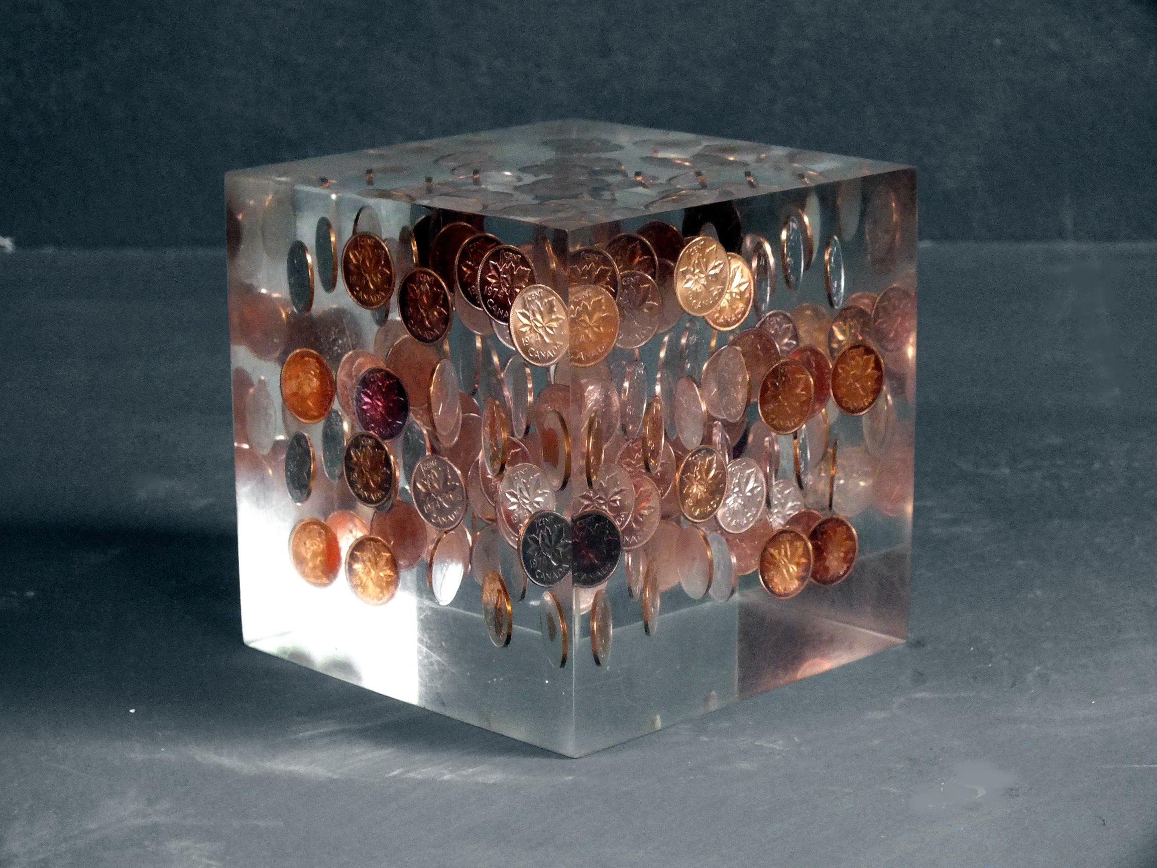 Copper 1970s George Schreber 1 Cent Canada in Plexi / Lucite Cube Sculpture For Sale