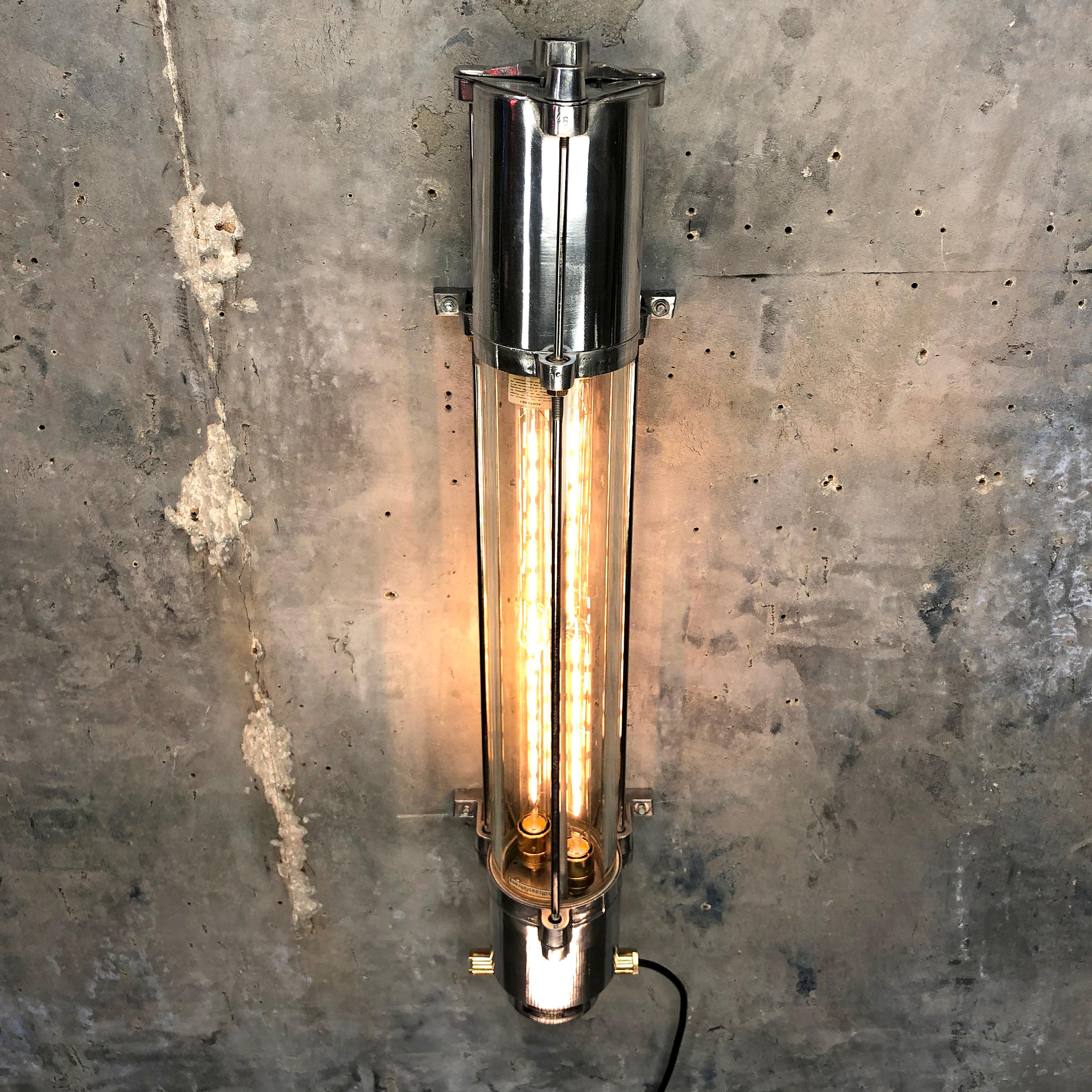 1970s German Cast Aluminium and Glass Edison LED Tube Flameproof Wall Striplight In Good Condition For Sale In Leicester, Leicestershire