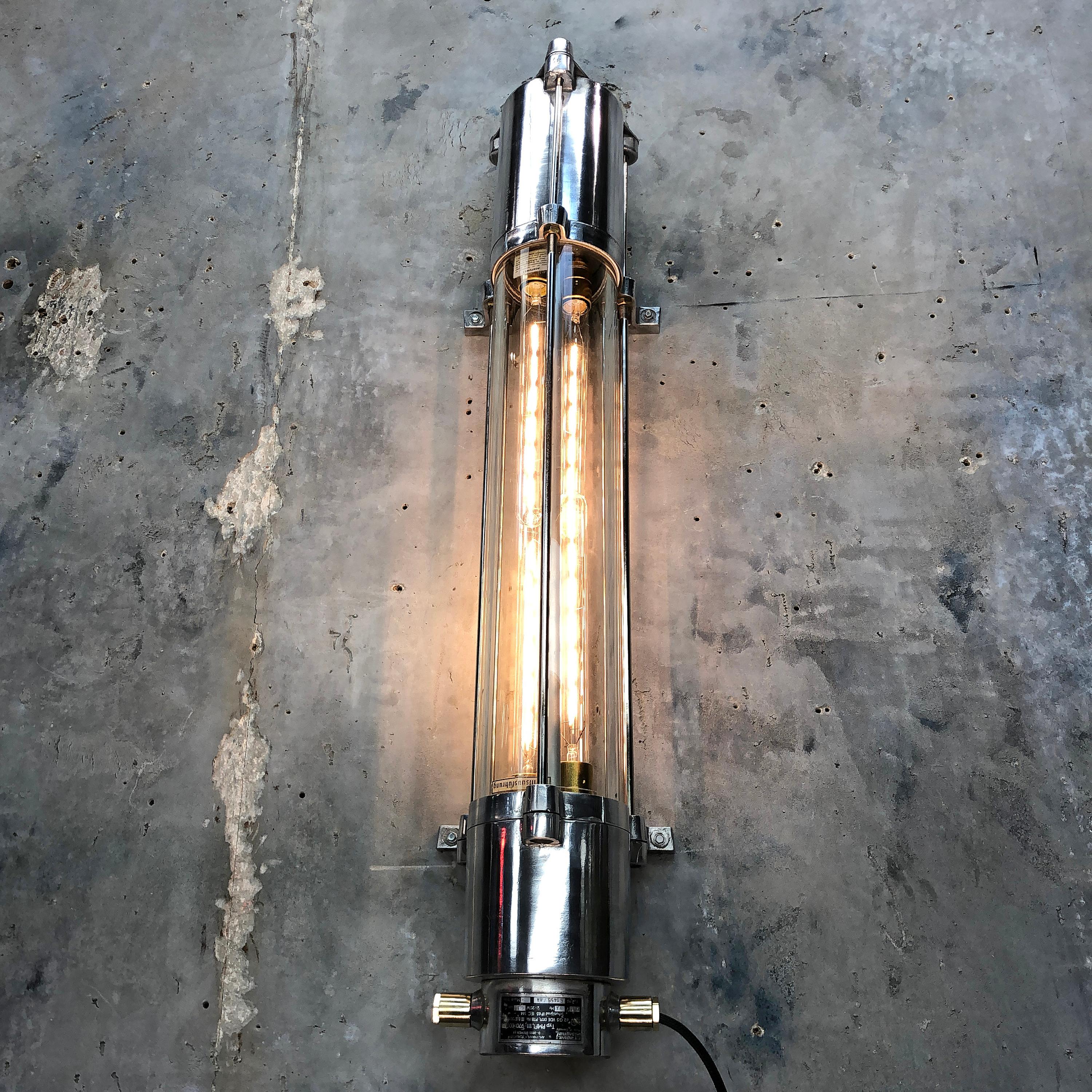 1970s German Cast Aluminium and Glass Edison LED Tube Flameproof Wall Striplight For Sale 3
