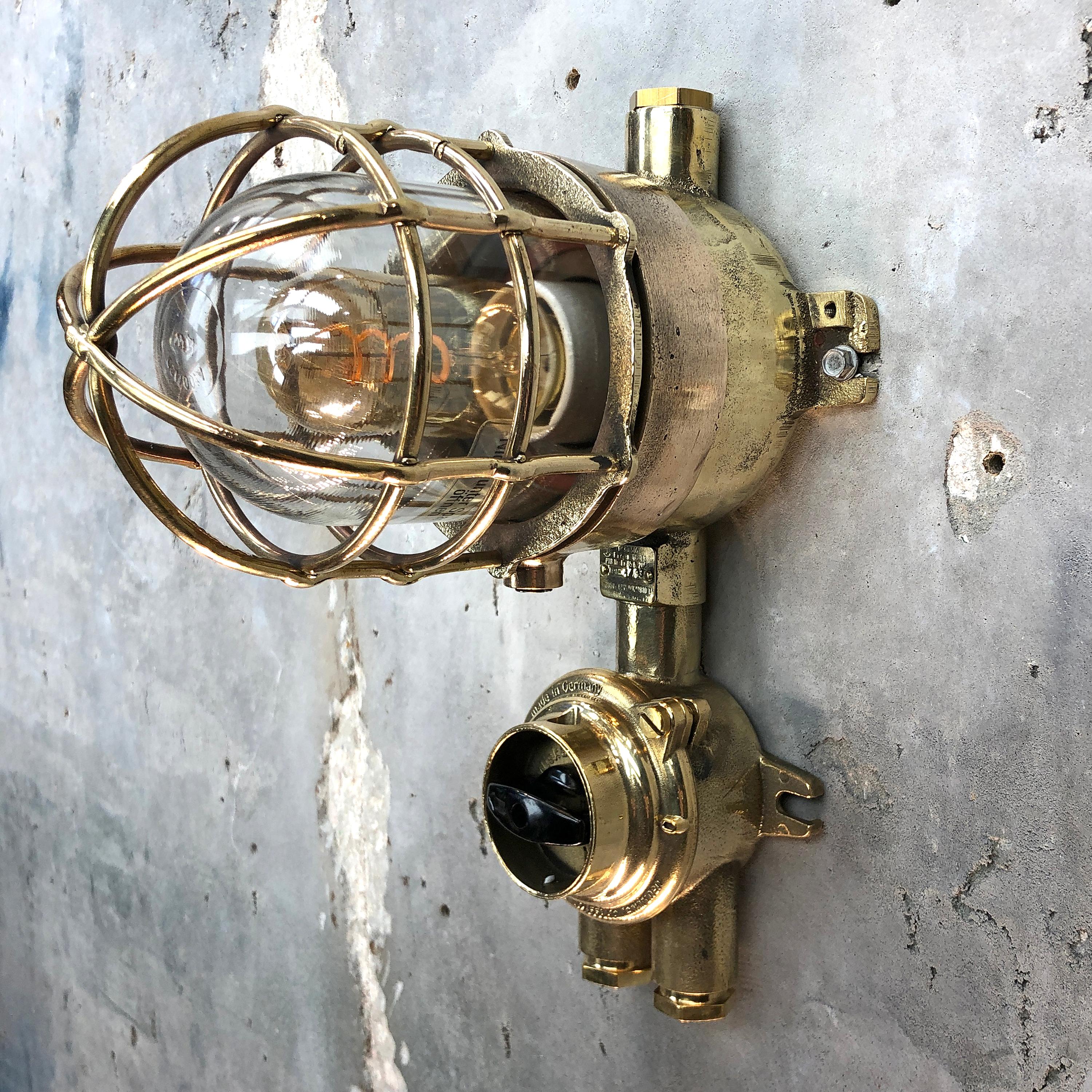 1970s German Cast Brass Explosion Proof Wall Light Glass Shade and Rotary Switch In Good Condition For Sale In Leicester, Leicestershire