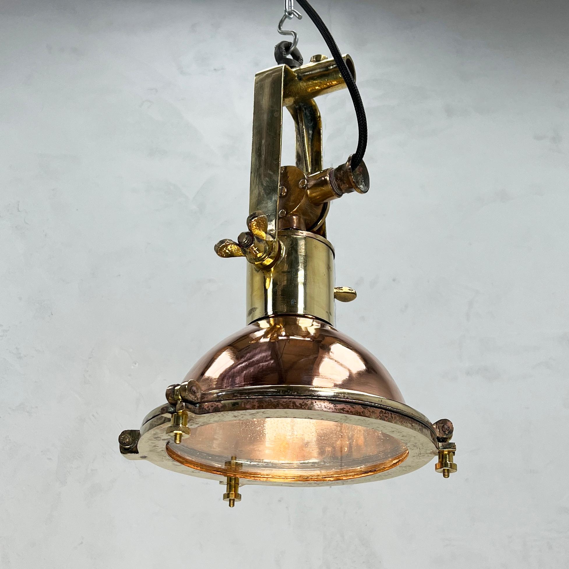 These small copper and brass ceiling lights are original marine light fixtures reclaimed and professionally restored by hand. Made by Wiska, a German manufacturer of industrial grade fixtures & fittings. 

1 metre of braided cable and hanging chain