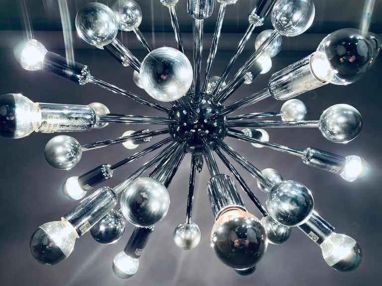 1970s German Cosack Leuchten Chrome Sputnik Space Age Hanging Light Chandelier In Good Condition For Sale In London, GB