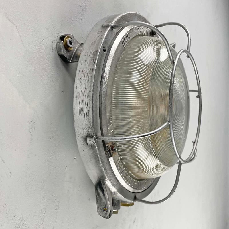 1970's German EOW Cast Aluminium Circular Bulkhead Lamp with Reeded Glass For Sale 6