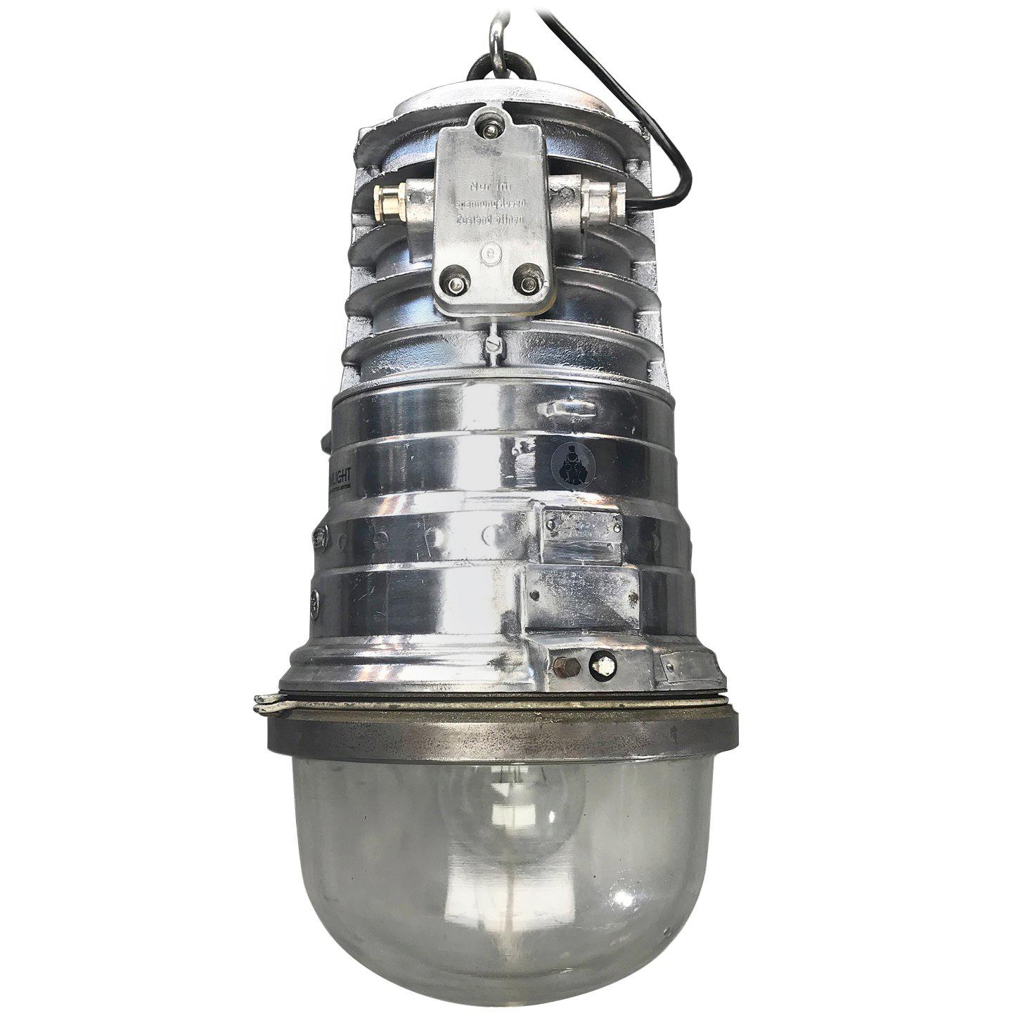 Anni '70, Ciondolo tedesco EOW in alluminio fuso a prova di esplosione Cupola in vetro temperato E40