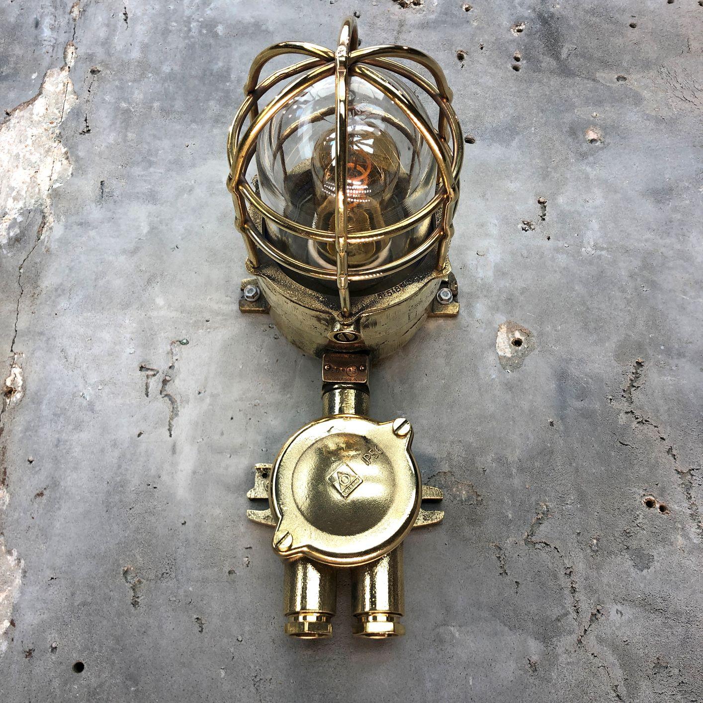 1970s German Explosion Proof Cast Brass and Junction Box Outdoor Wall Light For Sale 5
