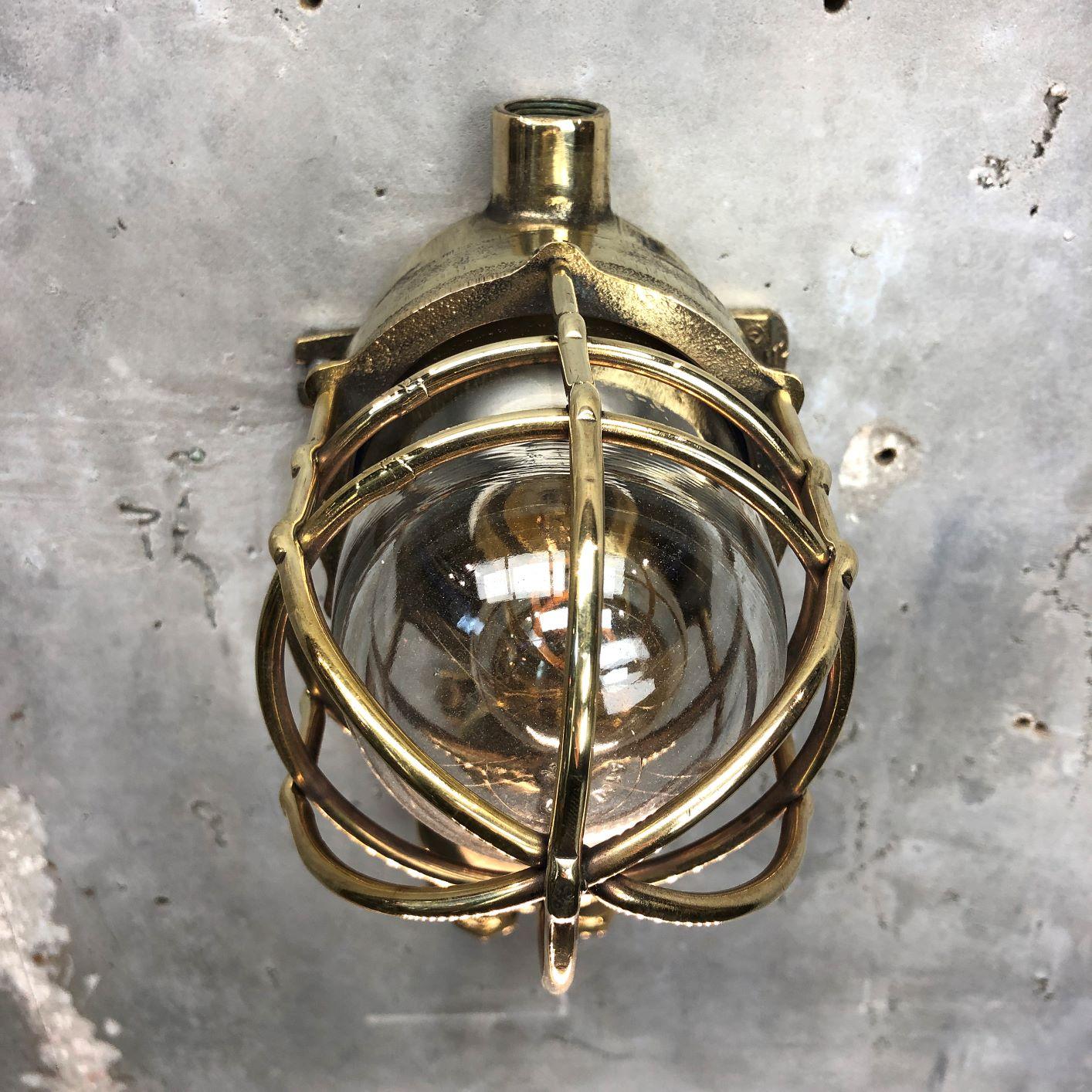 1970s German Explosion Proof Cast Brass and Junction Box Outdoor Wall Light For Sale 11