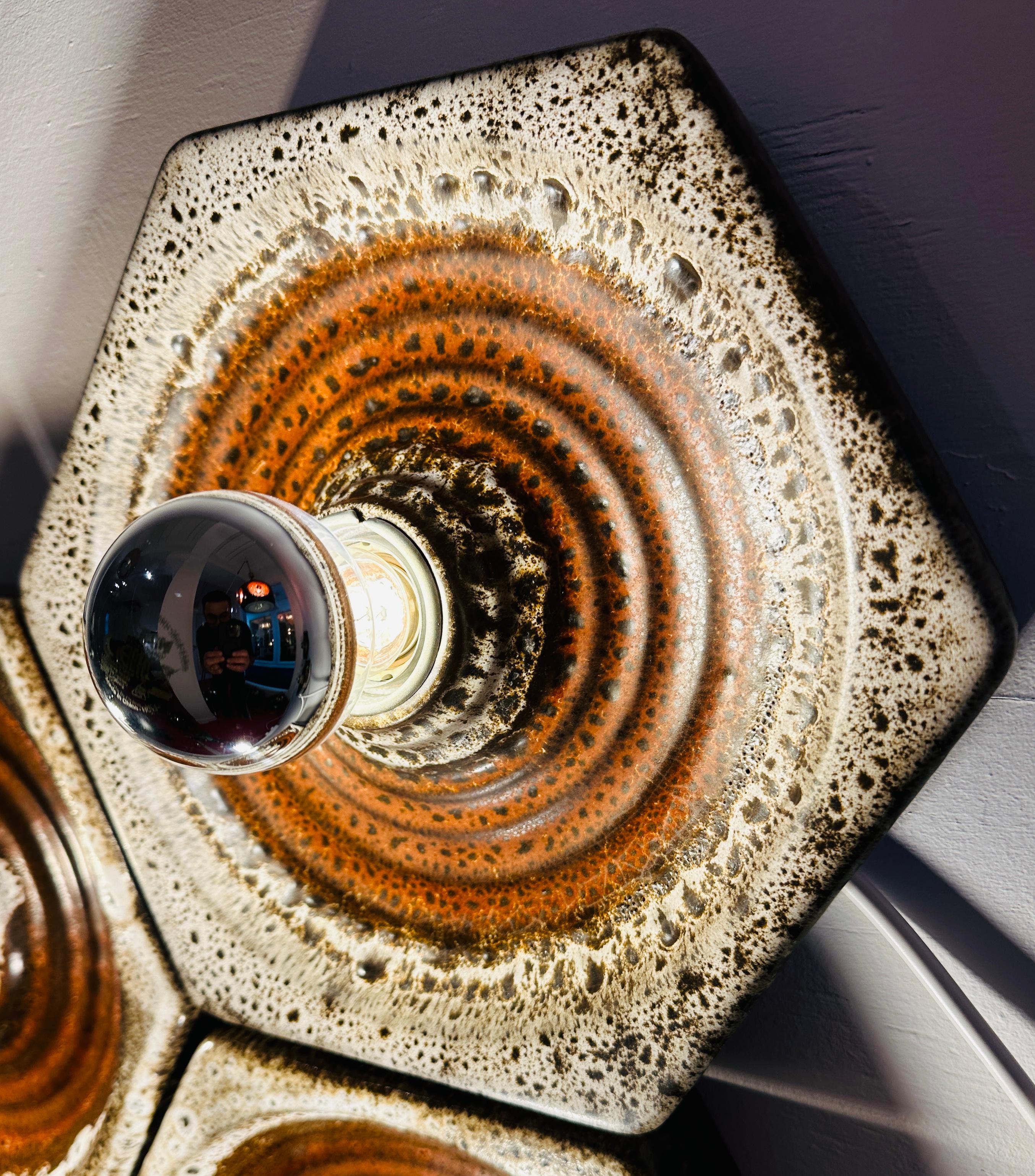 Métal 1970s German Fat Lava Hustadt Hexagonal Ceramic Wall Lights - 3 Available en vente