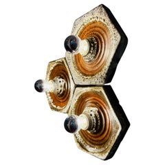 1970er Jahre Deutsch Fett Lava Hustadt Hexagonal Keramik Wandleuchten - 3 verfügbar