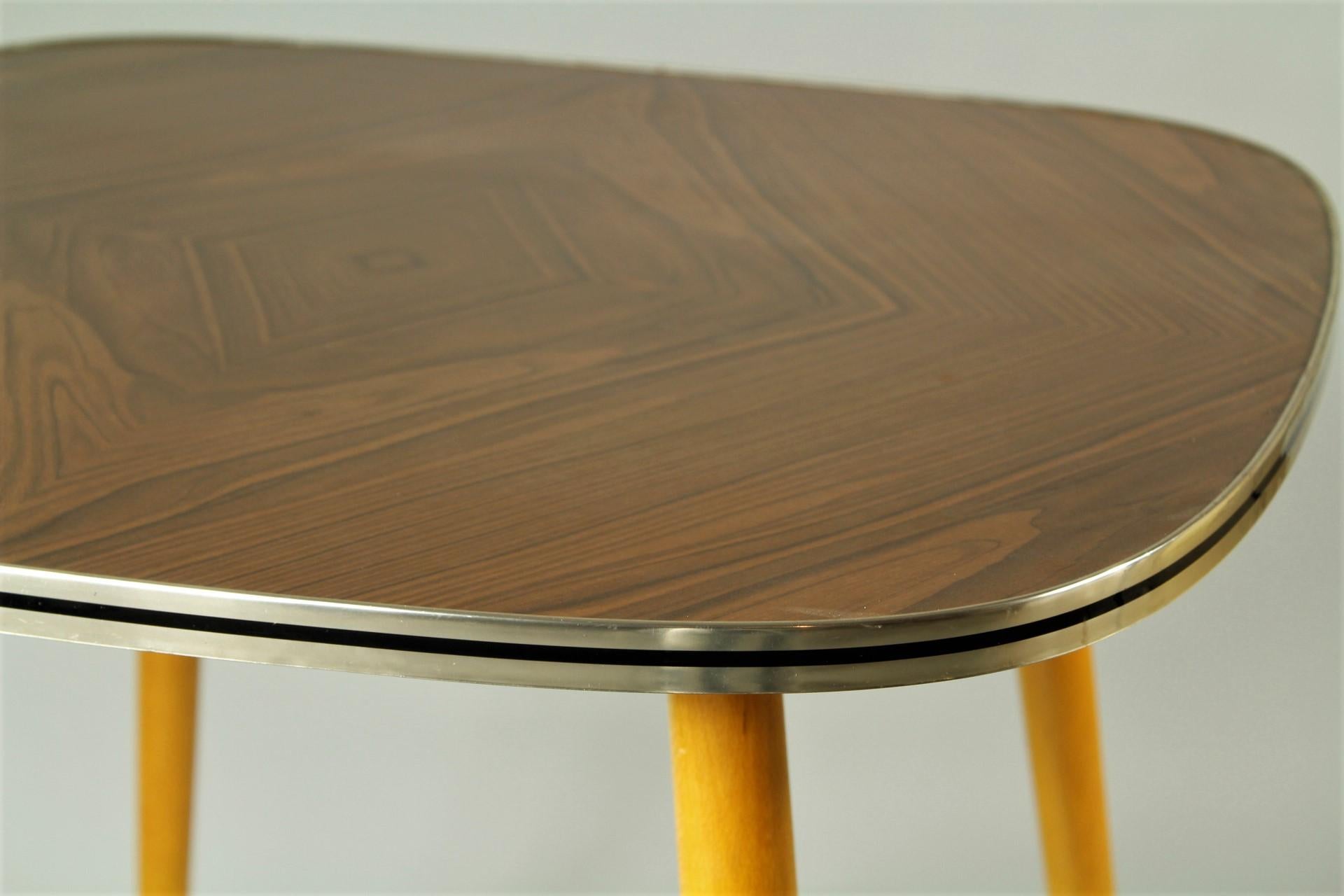 1970s German Formica Coffee Table In Good Condition For Sale In Tochovice, CZ