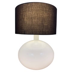 1970er Jahre Deutsch Glashütte Limburg beleuchtetes weißes Glas
Messing Tischlampe 1970er Jahre Deutsch Glashütte Limburg beleuchtetes weißes Glas
Messing Tischlampe