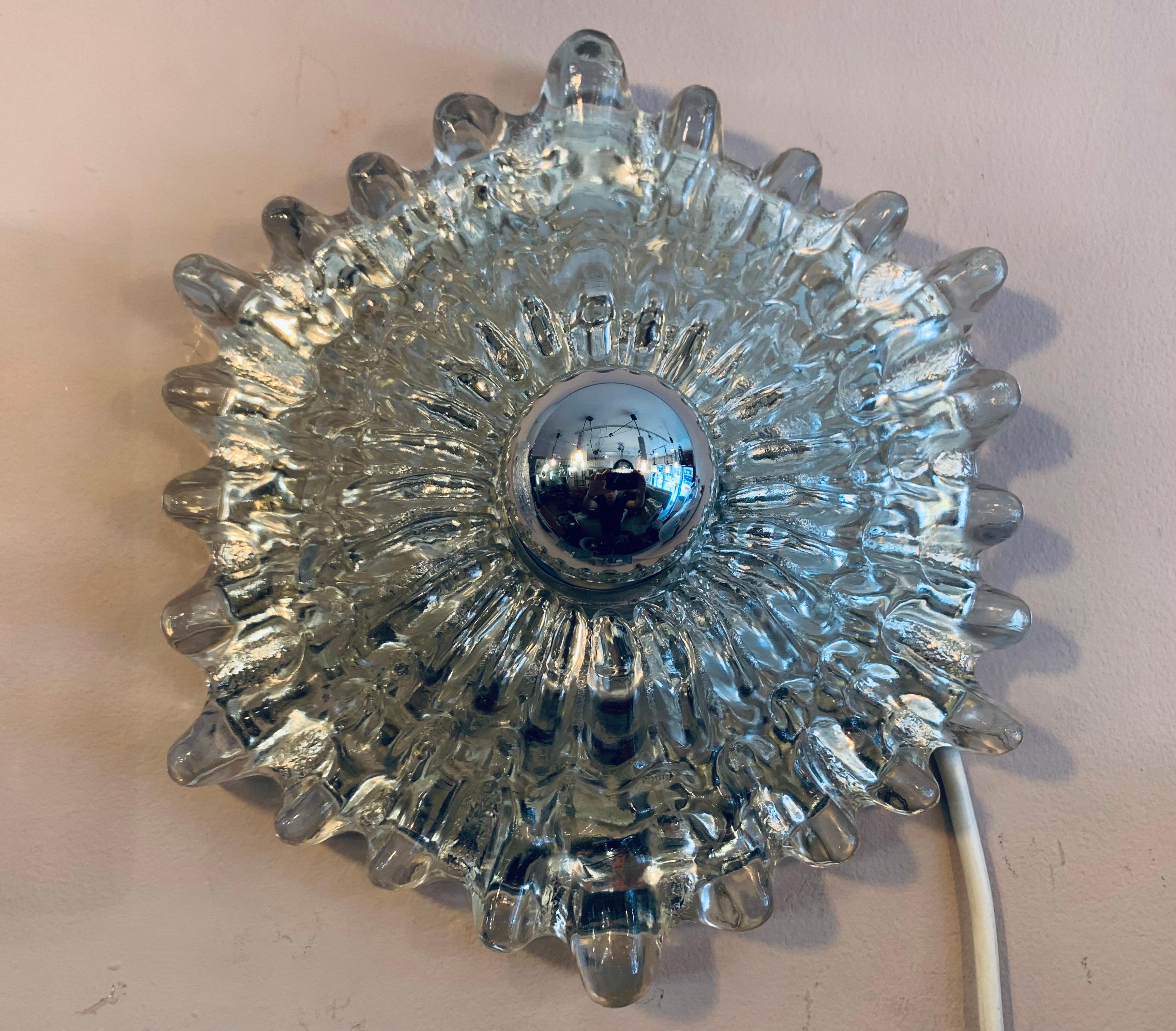 1970s German Hillebrand Textured Glass Wall Light or Sconce, 4 Available 6