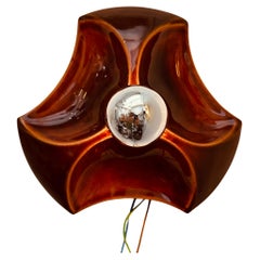1970er Jahre Deutsch Hustadt Leuchten glasierte Keramik Brown Fett Lava Wandleuchter oder Licht