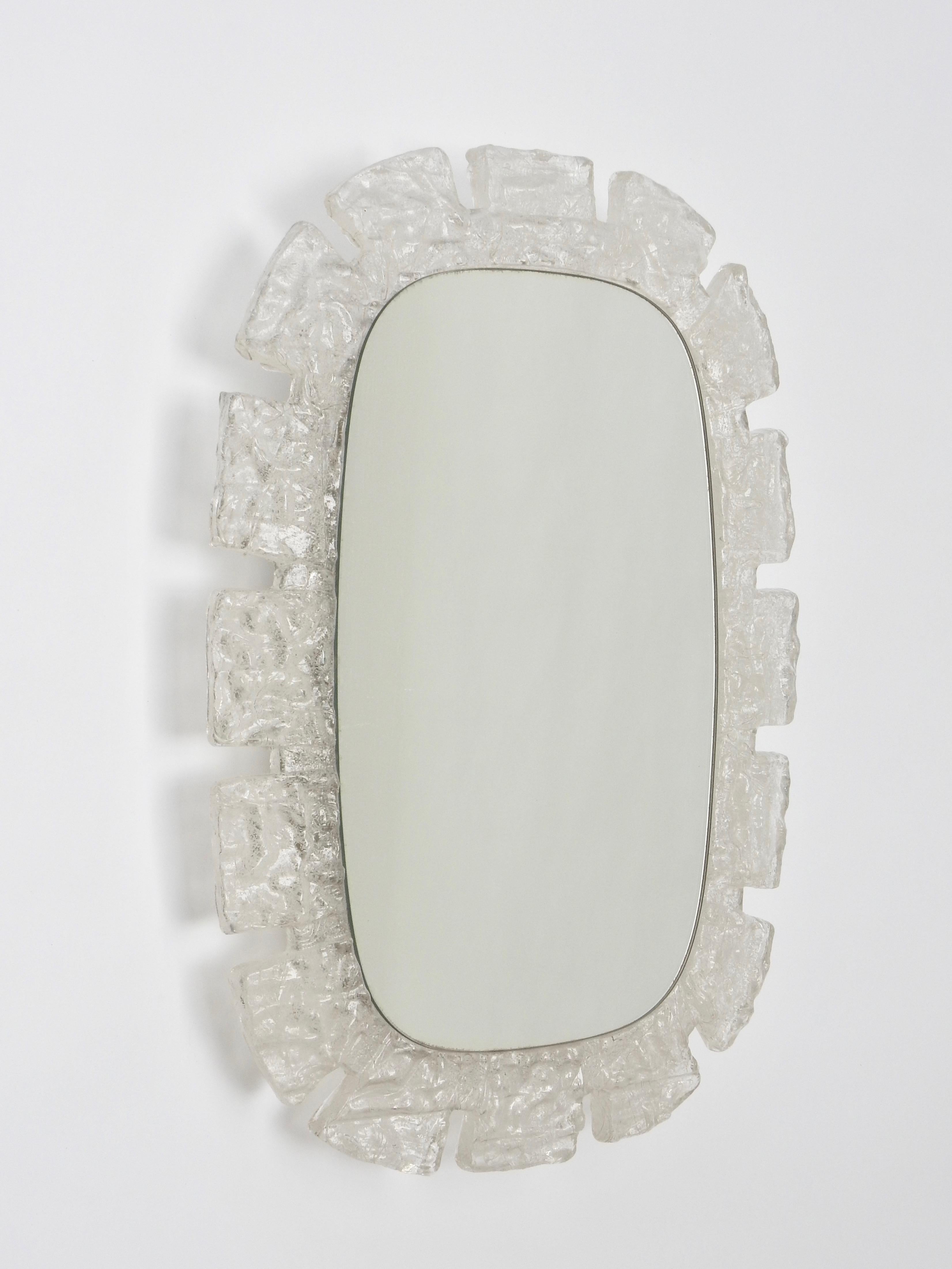 1970s German Lucite Illuminated Mirror In Good Condition In London, GB