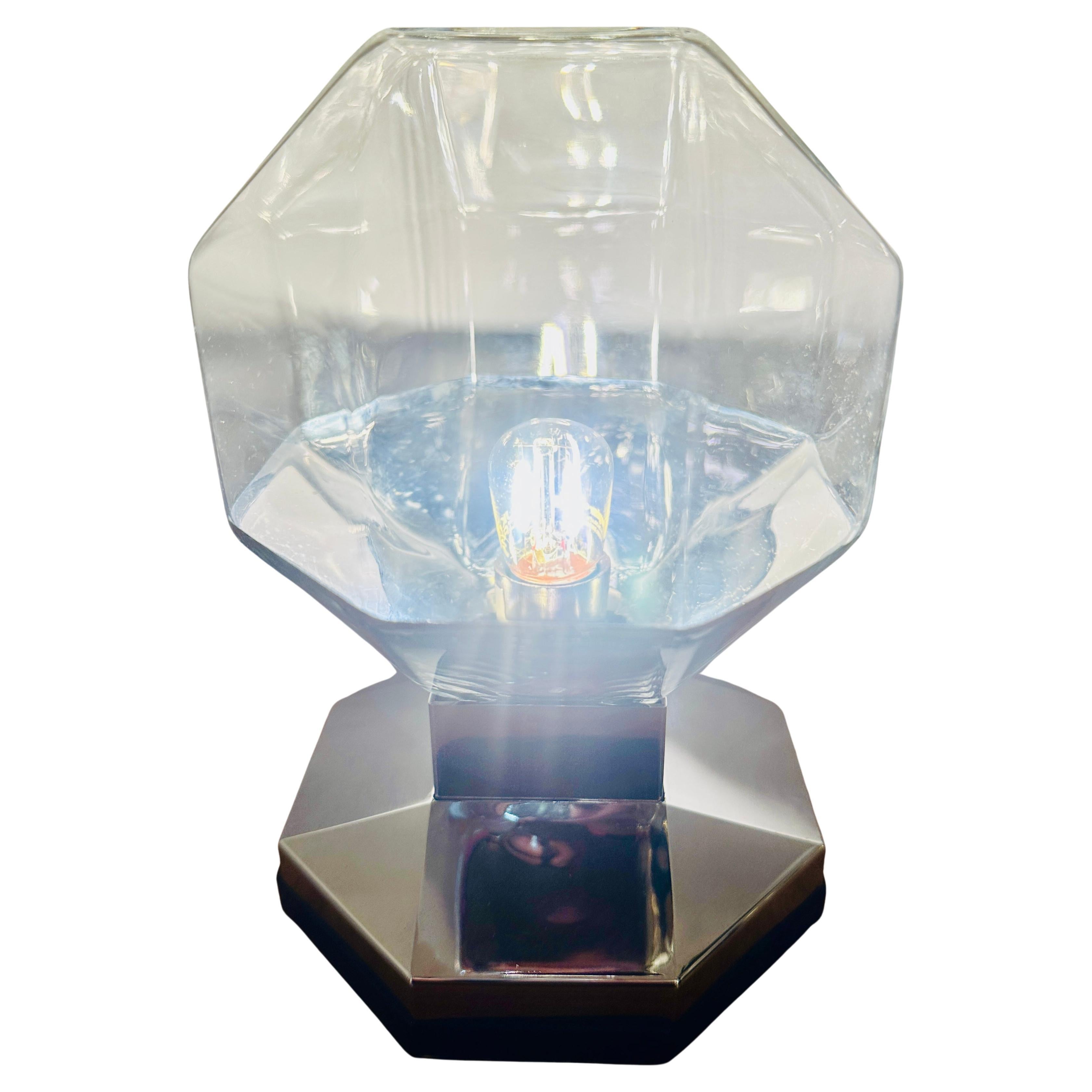 1970er Deutsche Motoko Ishii für Staff Leuchten Sechseckige Glastischlampe