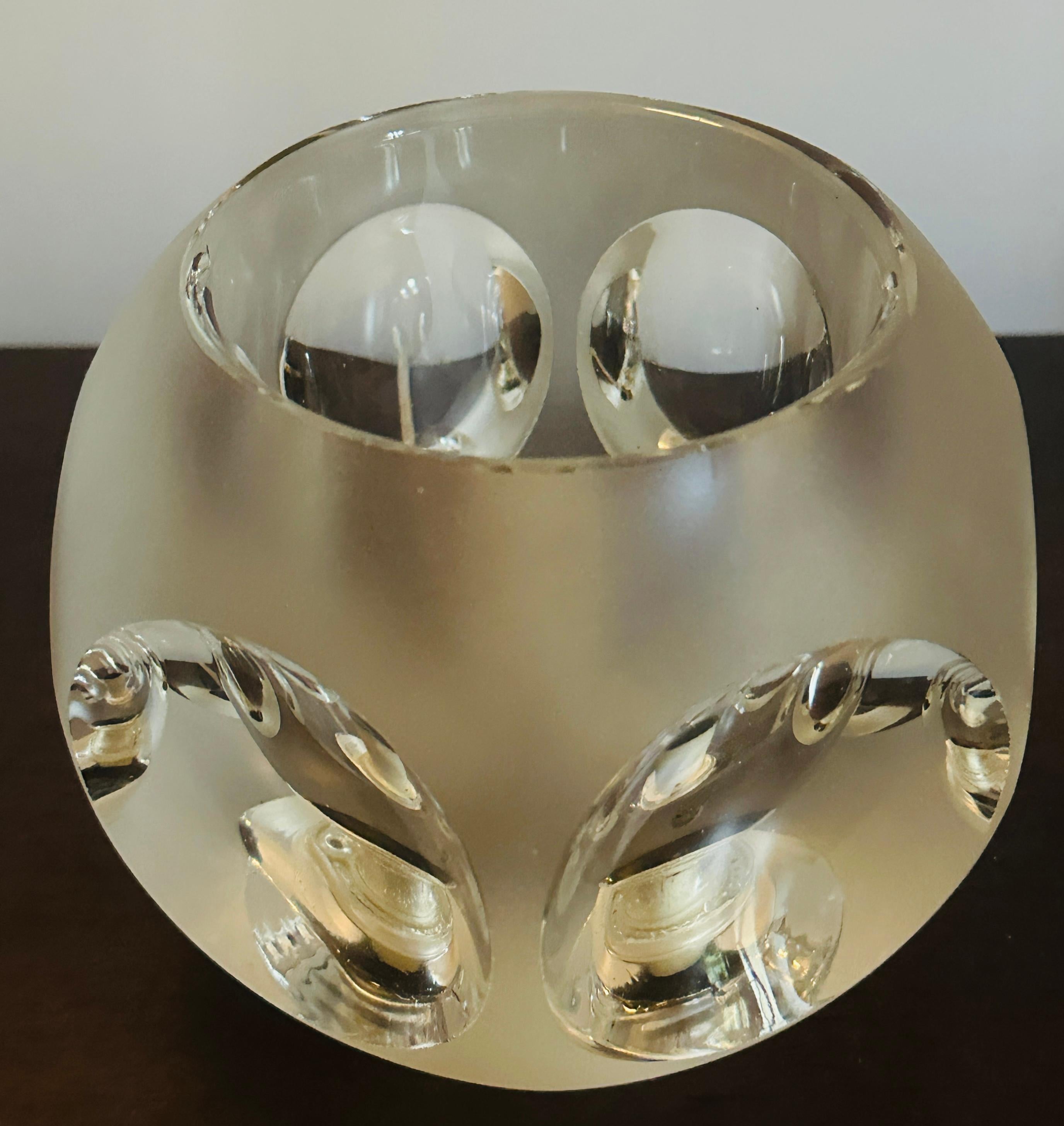 1970s German Peill & Putzler Frosted & Clear Convex Circular Glass Table Lamp For Sale 10