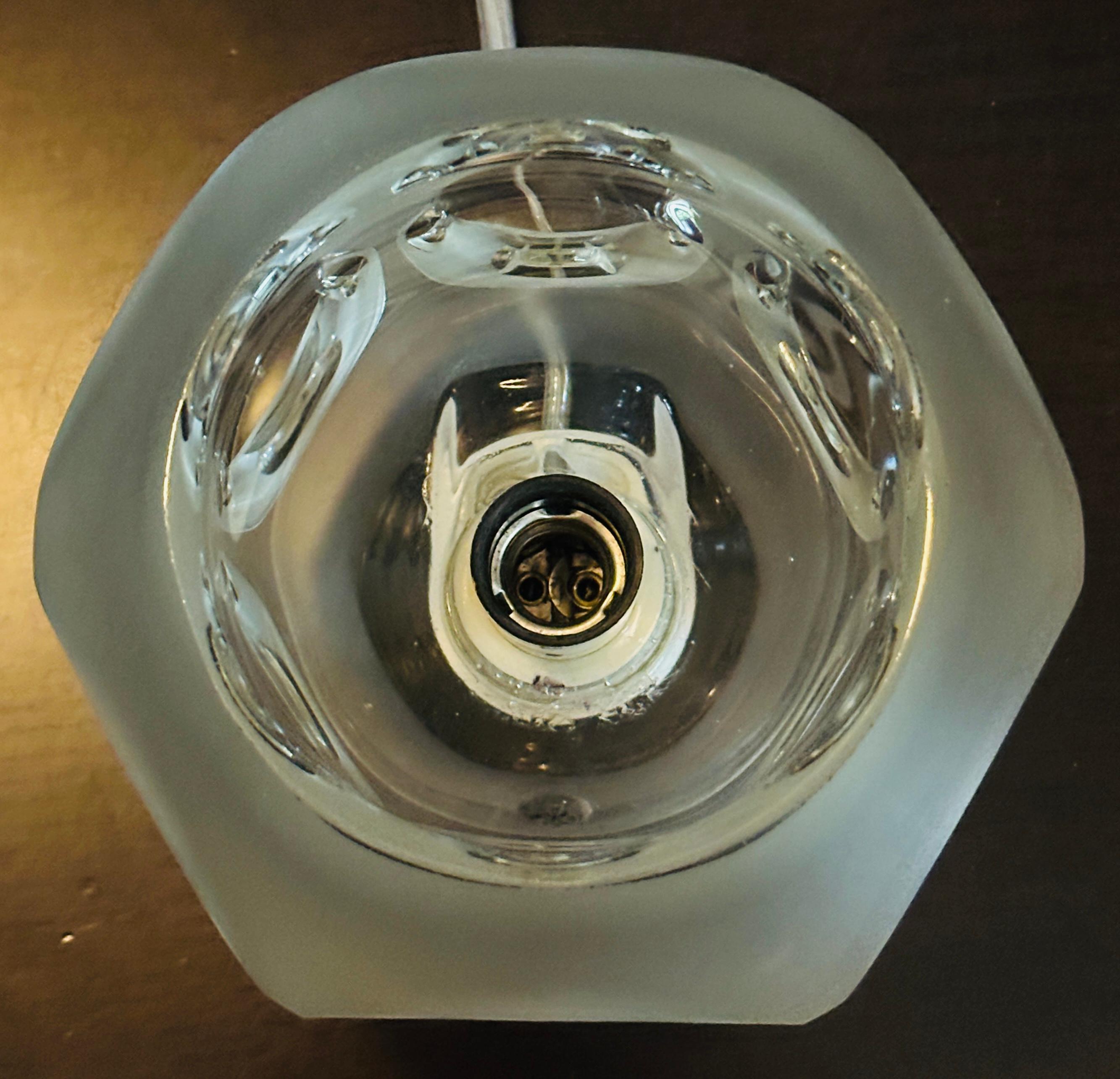 1970s German Peill & Putzler Frosted & Clear Convex Circular Glass Table Lamp For Sale 13