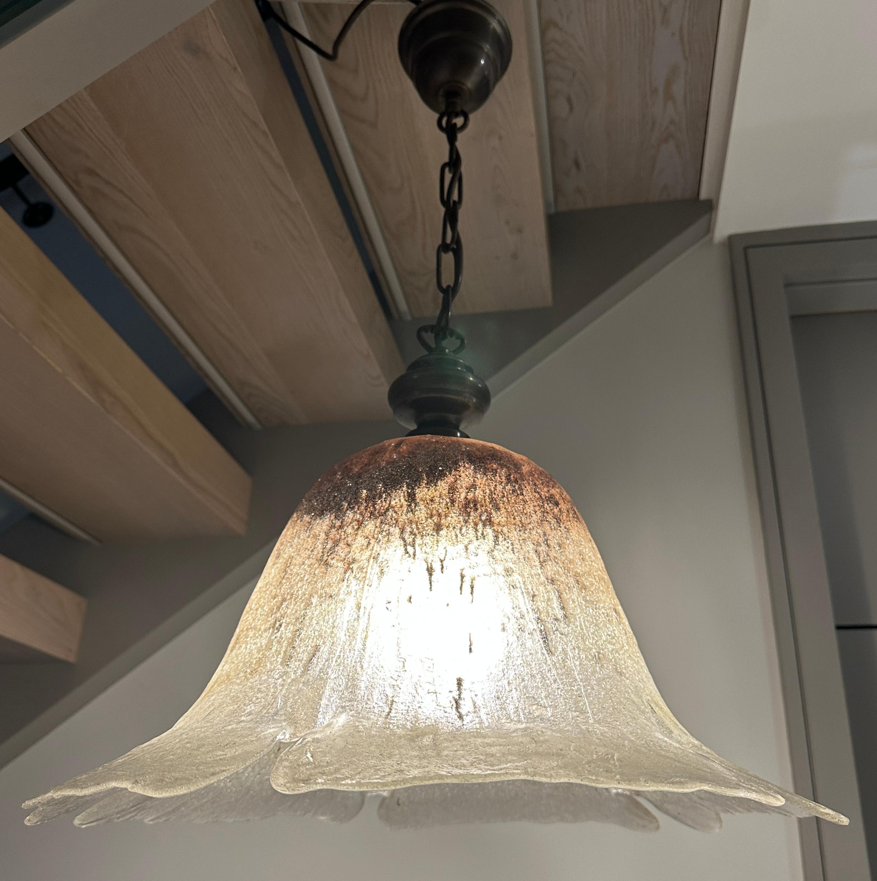 Mid-Century Modern Suspension à fleurs en verre et laiton Peill & Putzler, Allemagne, années 1970 en vente