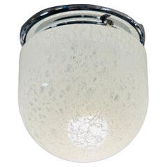 Peill & Putzler tedesco degli anni '70, vetro bianco screziato e lampada ad incasso cromata