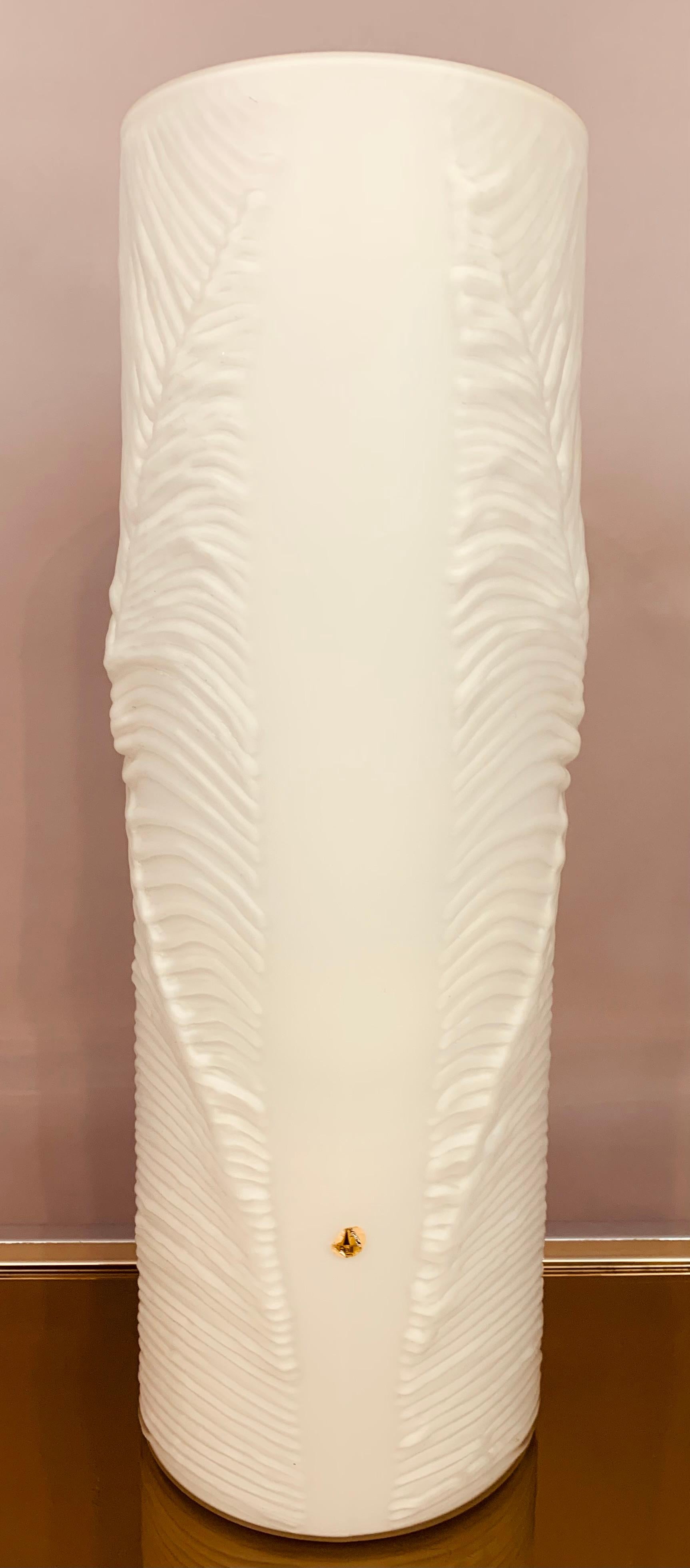 Vase cylindrique allemand en verre blanc et transparent « Feather » de Peill & Putzler des années 1970 en vente 5