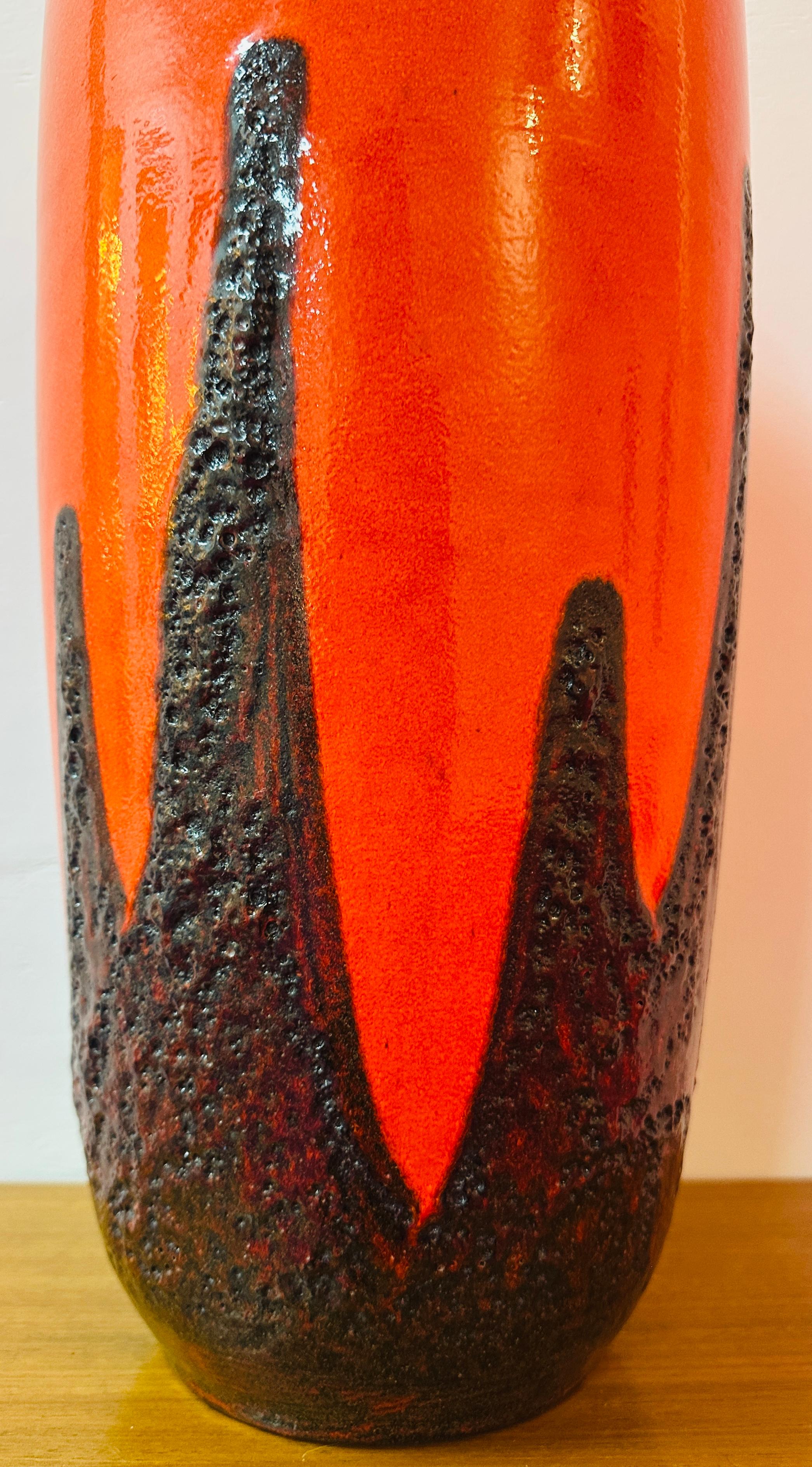 1970er Jahre Deutsch Scheurich Orange & Brown Fett Lava Boden oder Tabelle Vase Modell 517 45 2