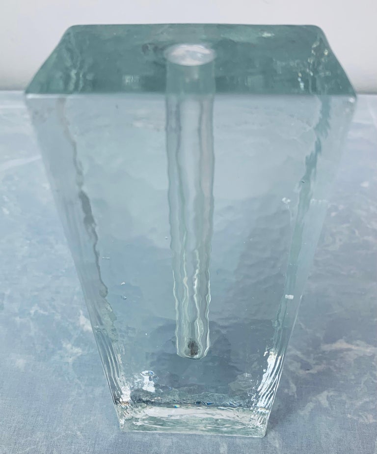 Vase en verre rectangulaire bourgeons solifleur de Wiesenthal des annes