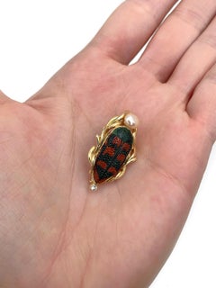 1970 Gilbert Albert Gold or 18 carats diamant perle Scarabée Insecte Broche Pendentif