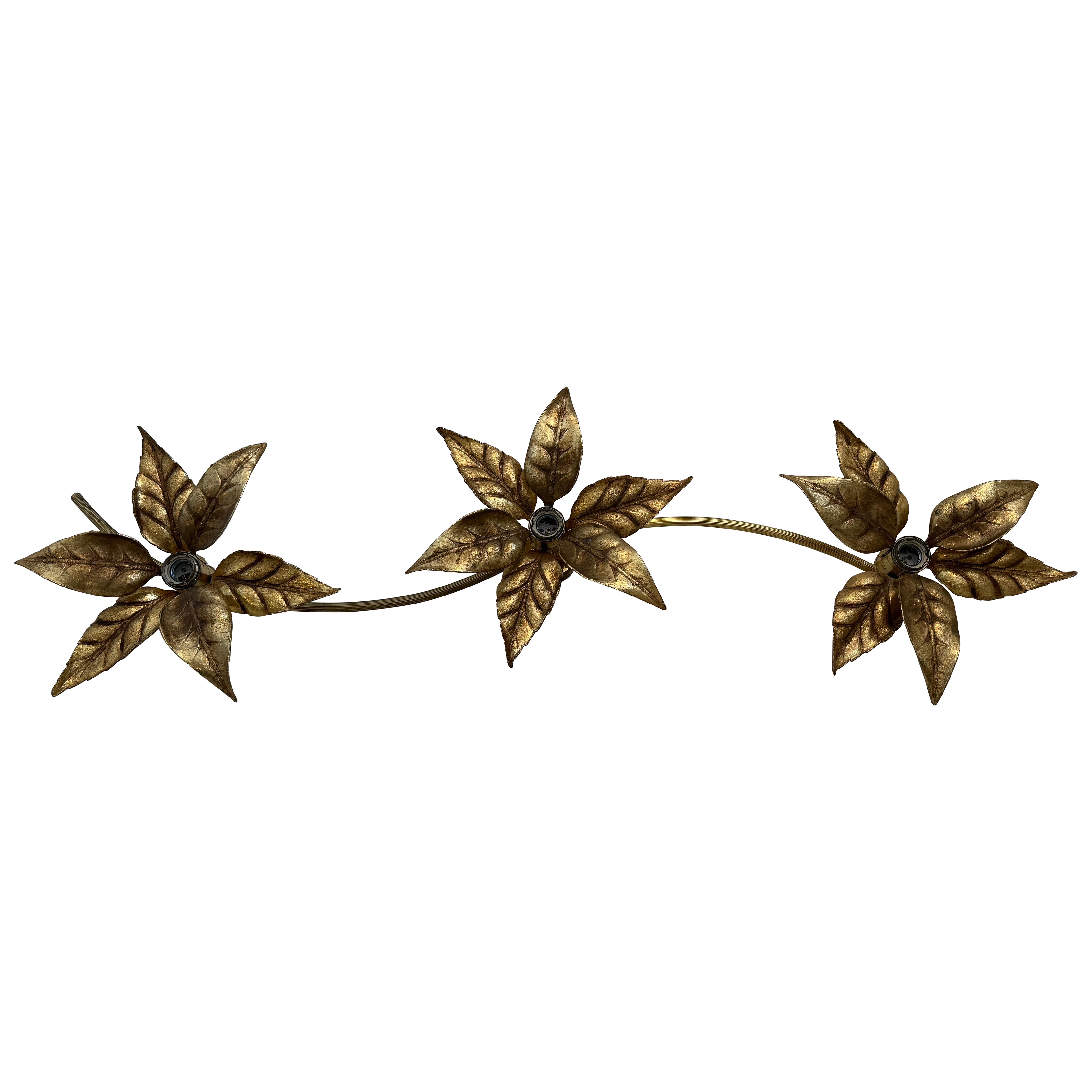 Applique florale dorée des années 1970 par Willy Daro, Belgique en vente