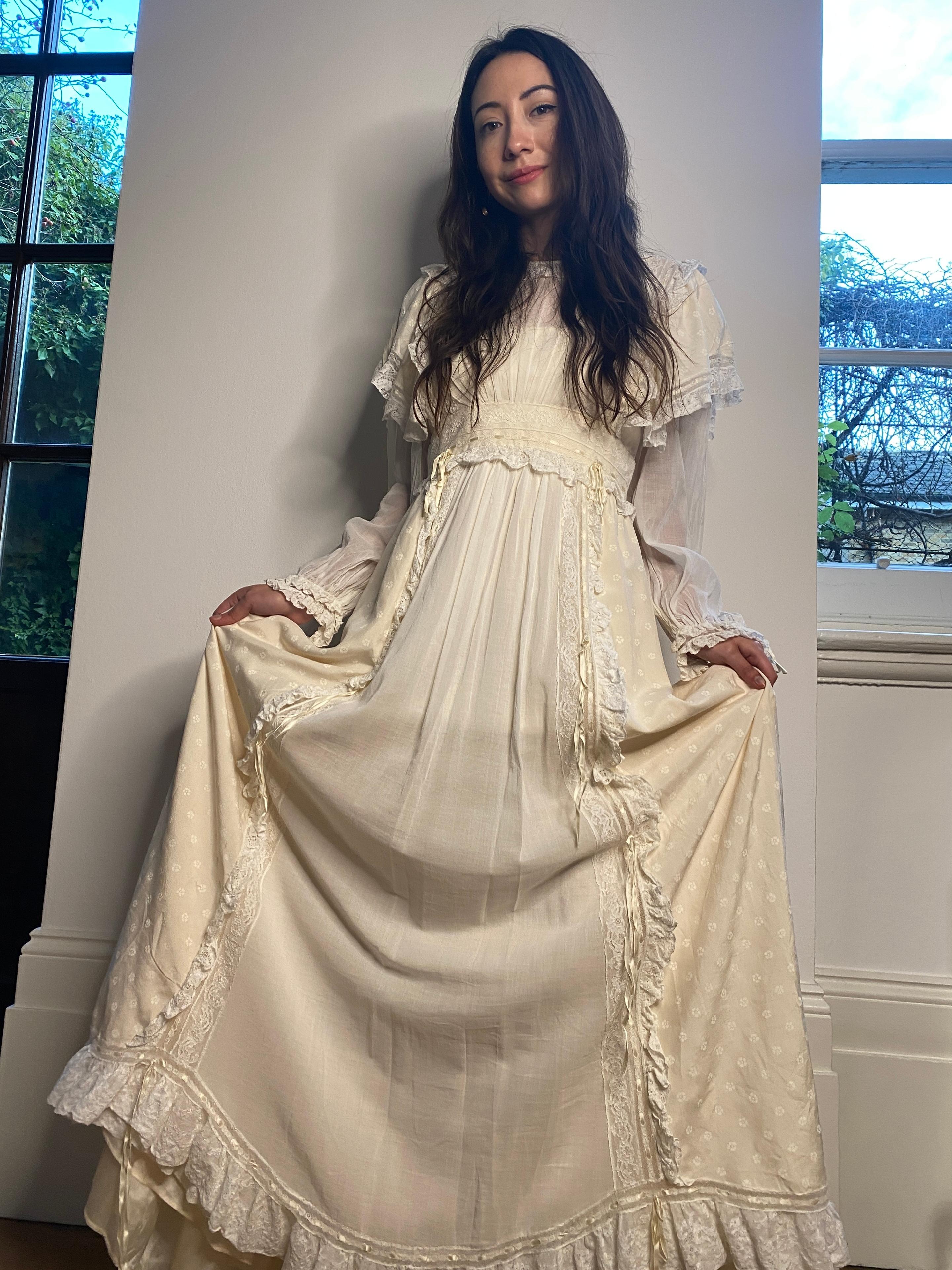 1970s Gina Fratini Cream Silk and Lace Wedding Dress For Sale 1