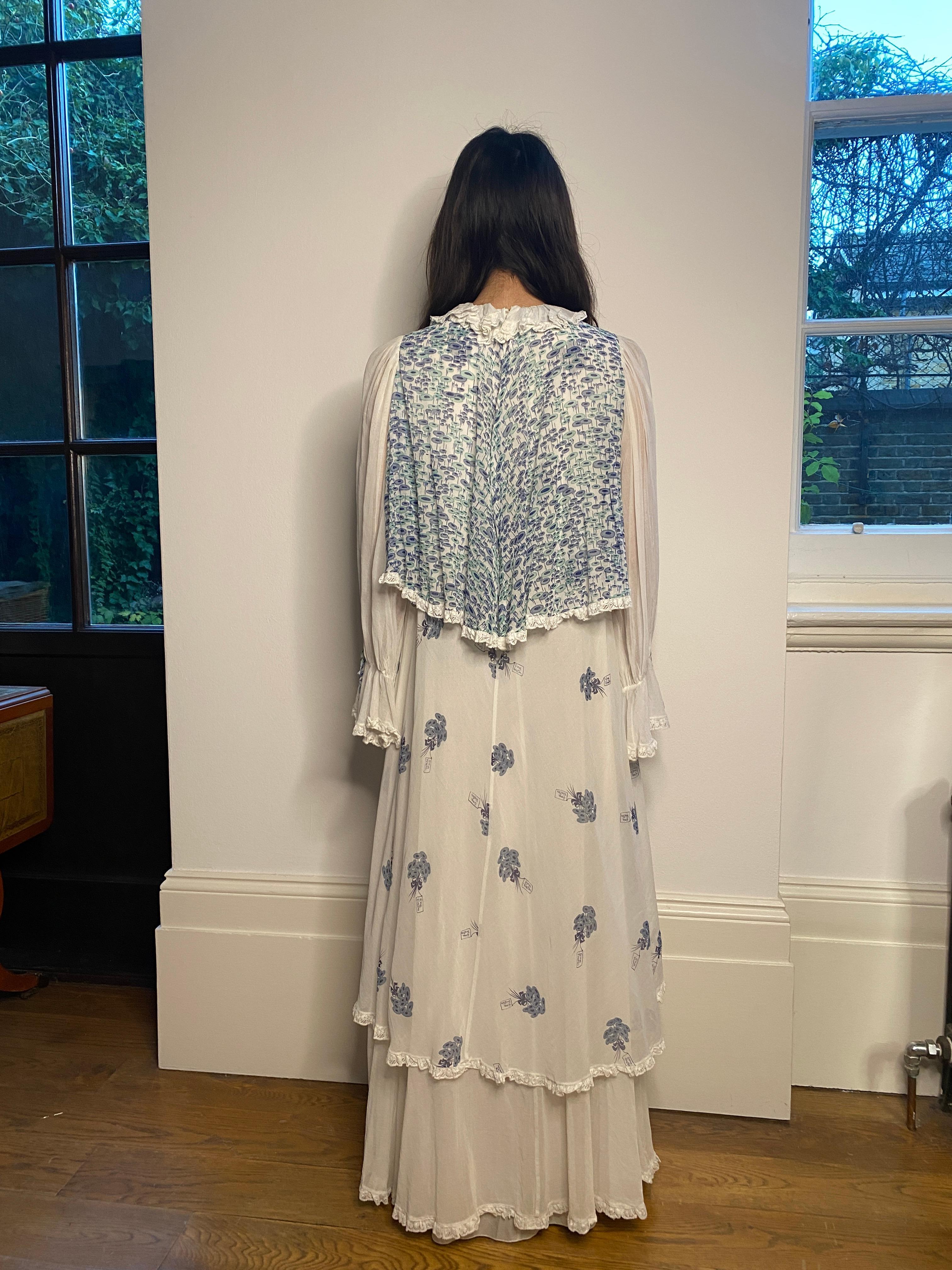 1970s Gina Fratini White and Blue Floral Cotton Maxi Dress For Sale 4