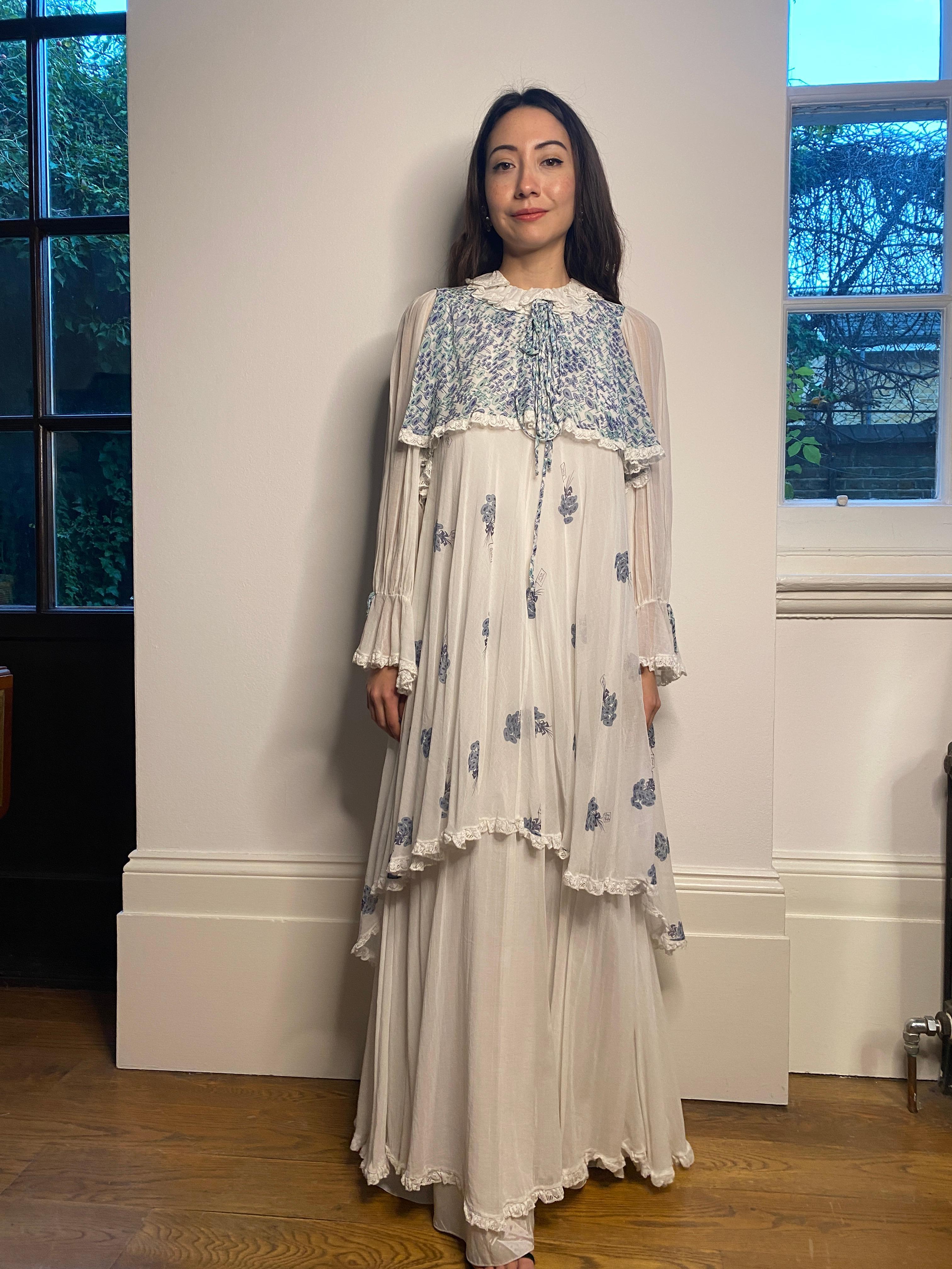 1970s Gina Fratini White and Blue Floral Cotton Maxi Dress For Sale 2