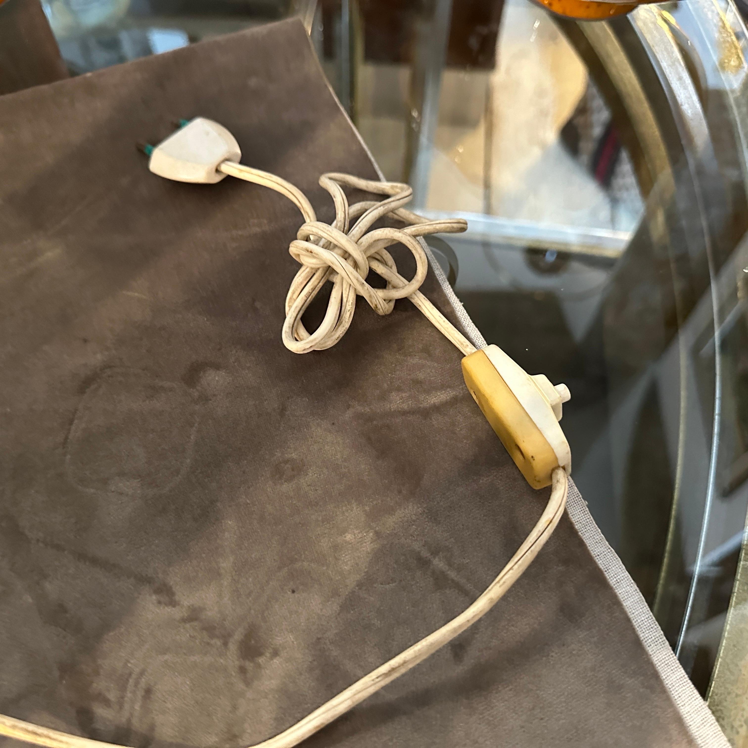 20ième siècle Lampe de bureau italienne en métal doré de style Gio Ponti, mi-siècle moderne, années 1970 en vente