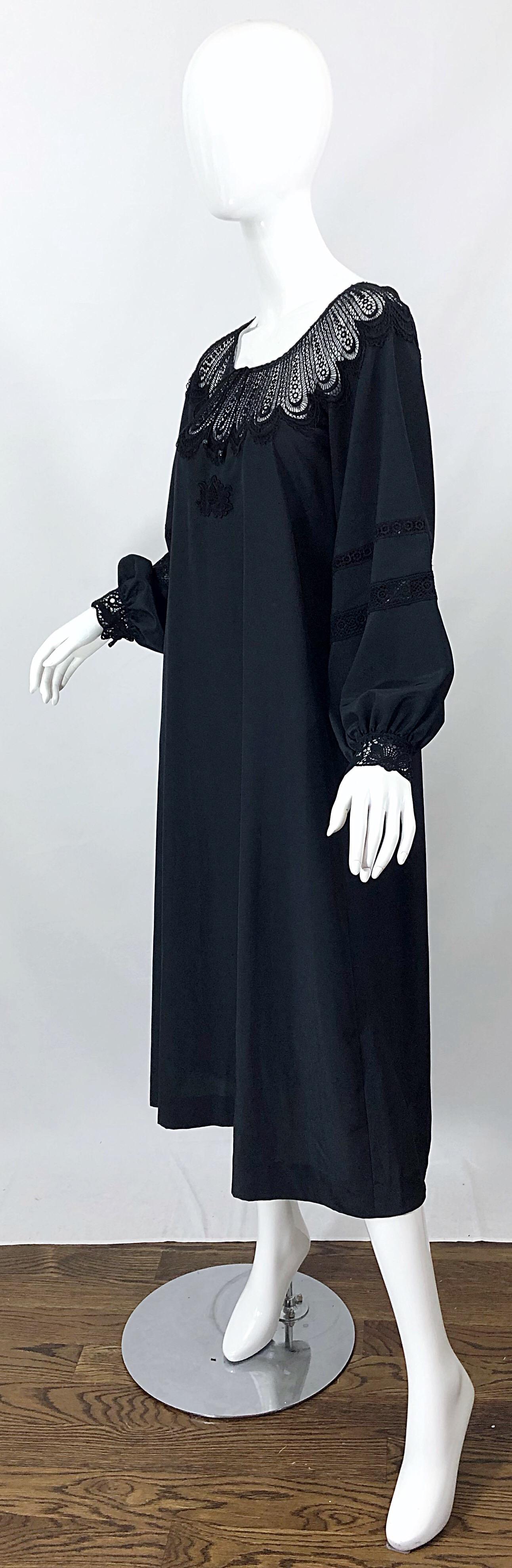 1970s Giorgio di Sant Angelo Black Vintage 70s Crochet Bishop Sleeve Smock Dress For Sale 5