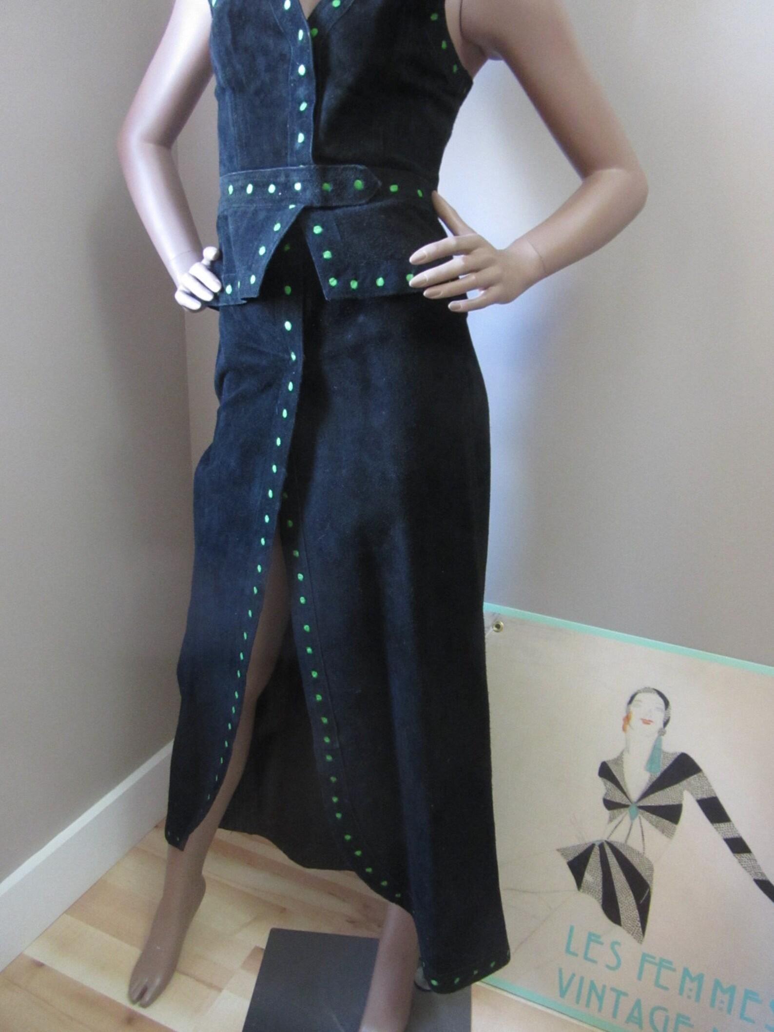 1970s Giorgio di Sant Angelo Suede Vest and Skirt Ensemble For Sale 1