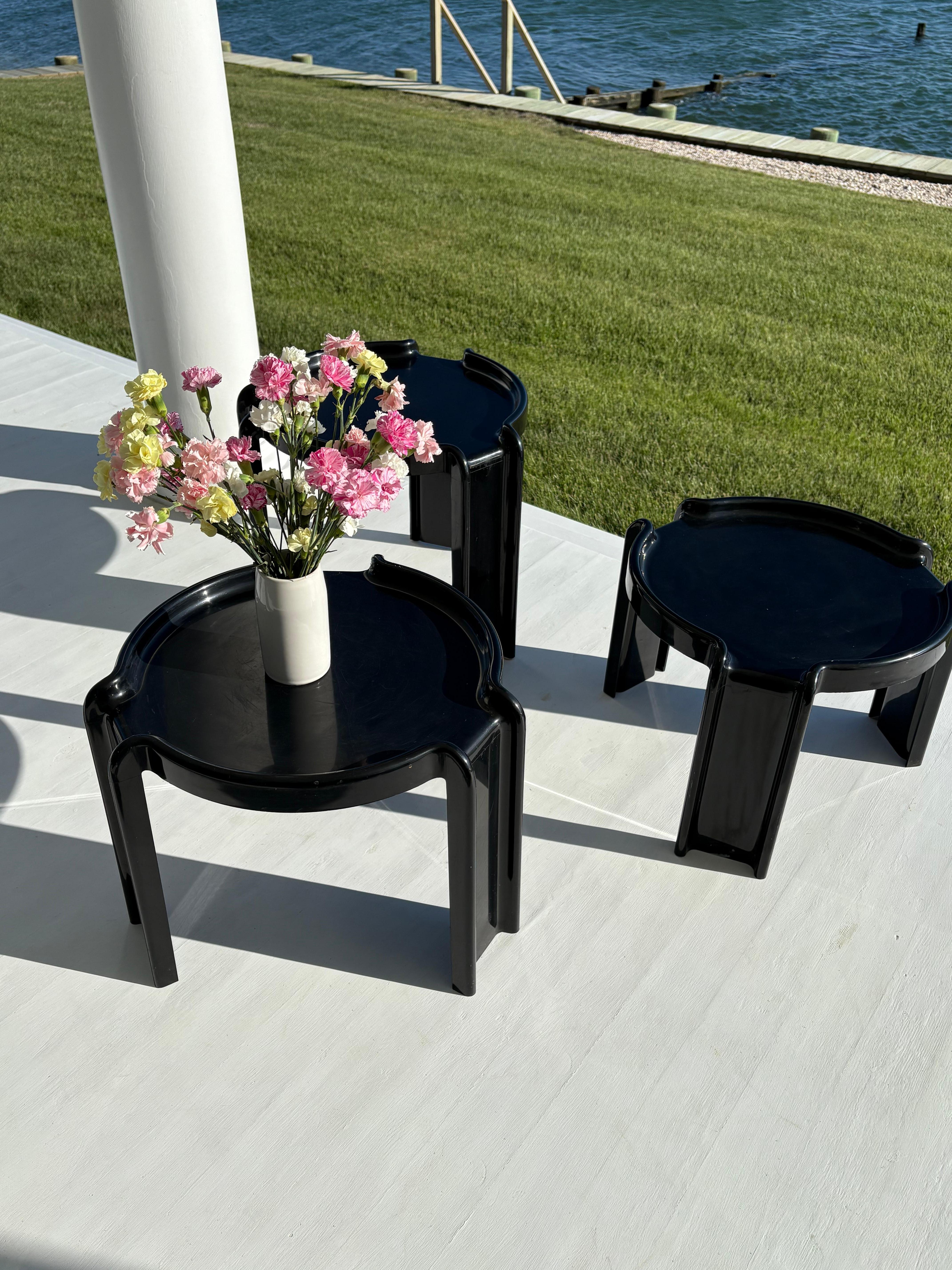 Mesas apilables Giotto Stoppino de Kartell, años 70 en venta 2