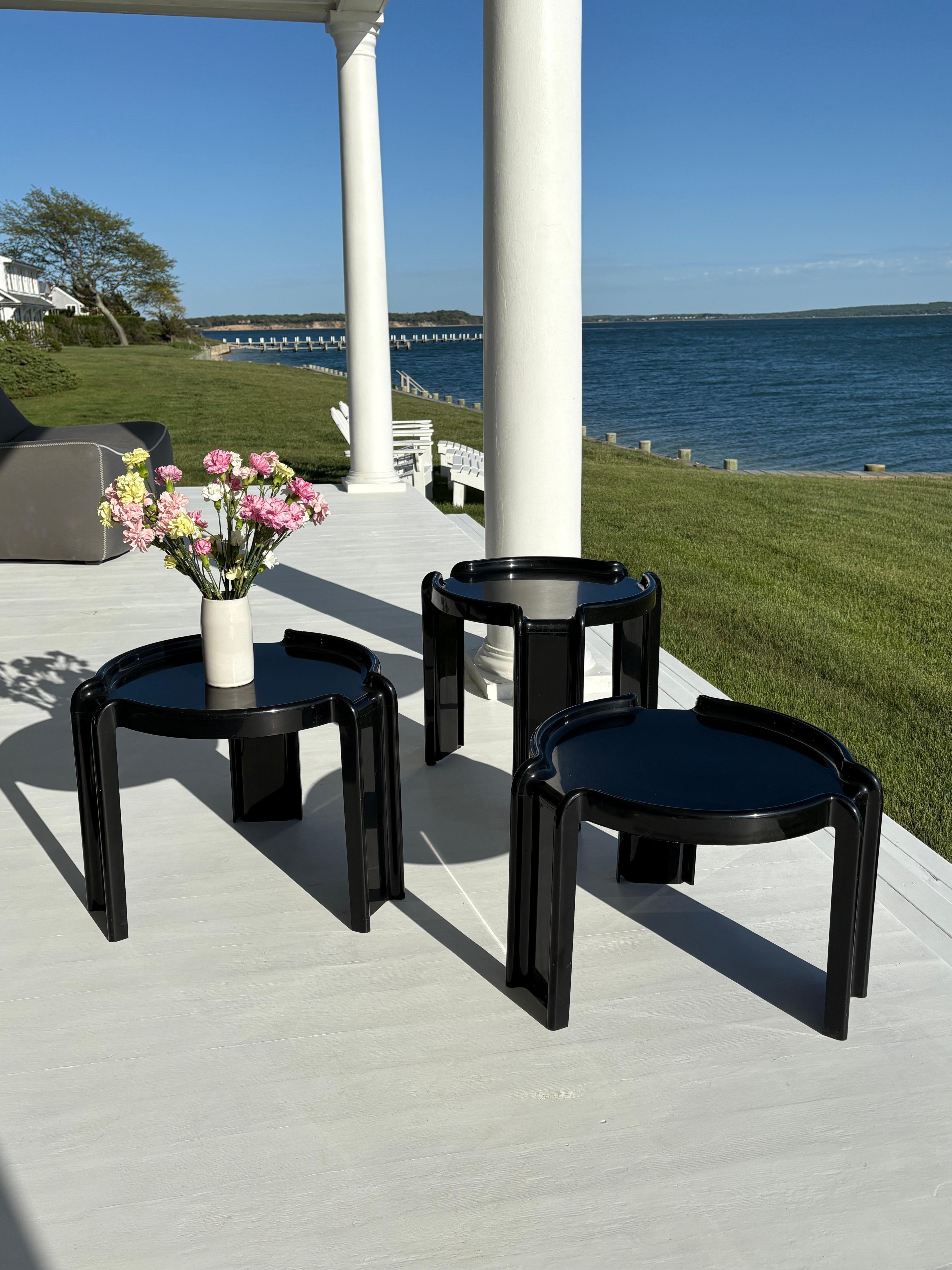 Mesas apilables Giotto Stoppino de Kartell, años 70 en venta 5