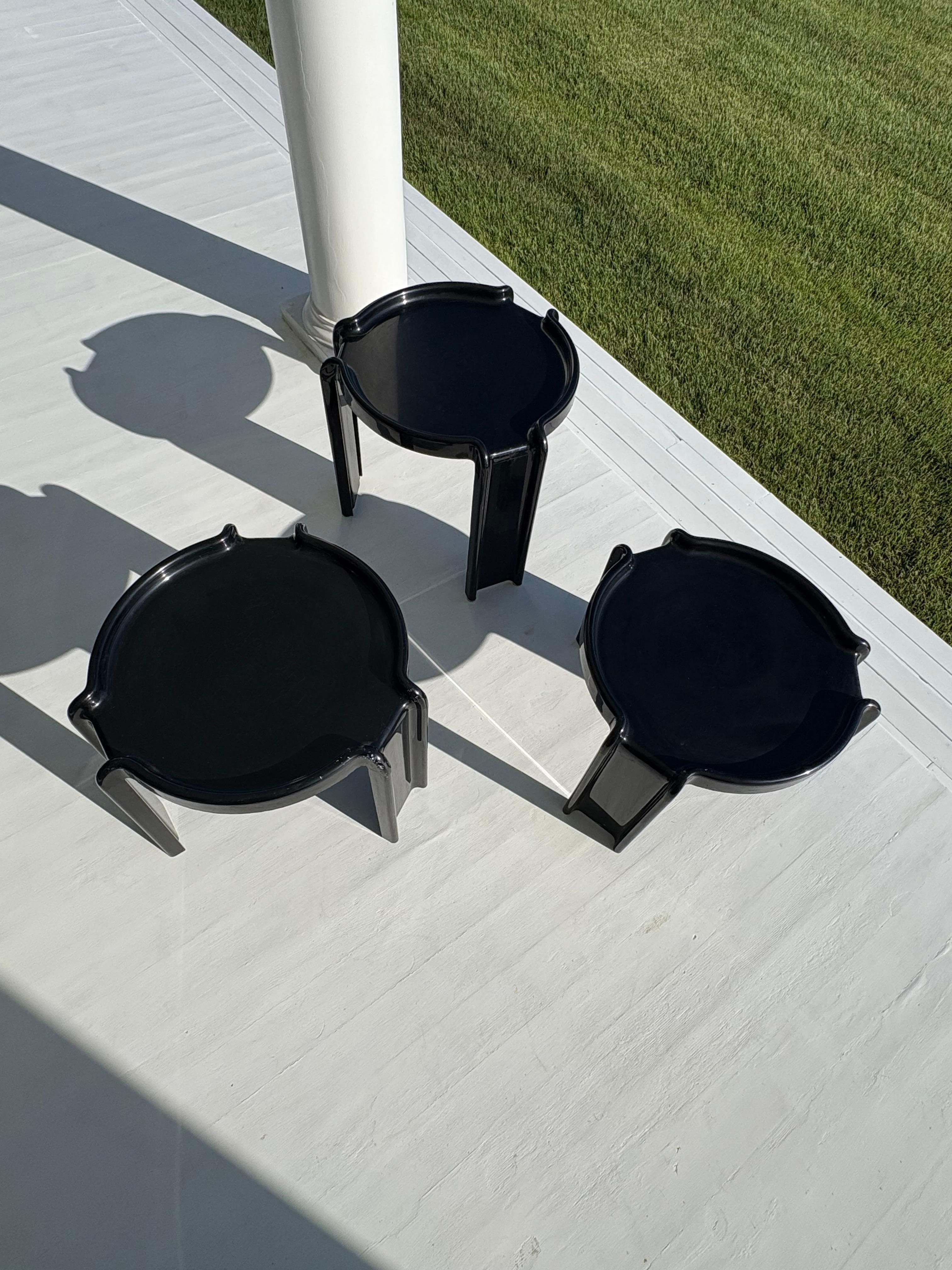 Mesas apilables Giotto Stoppino de Kartell, años 70 en Bueno estado para la venta en New York, NY