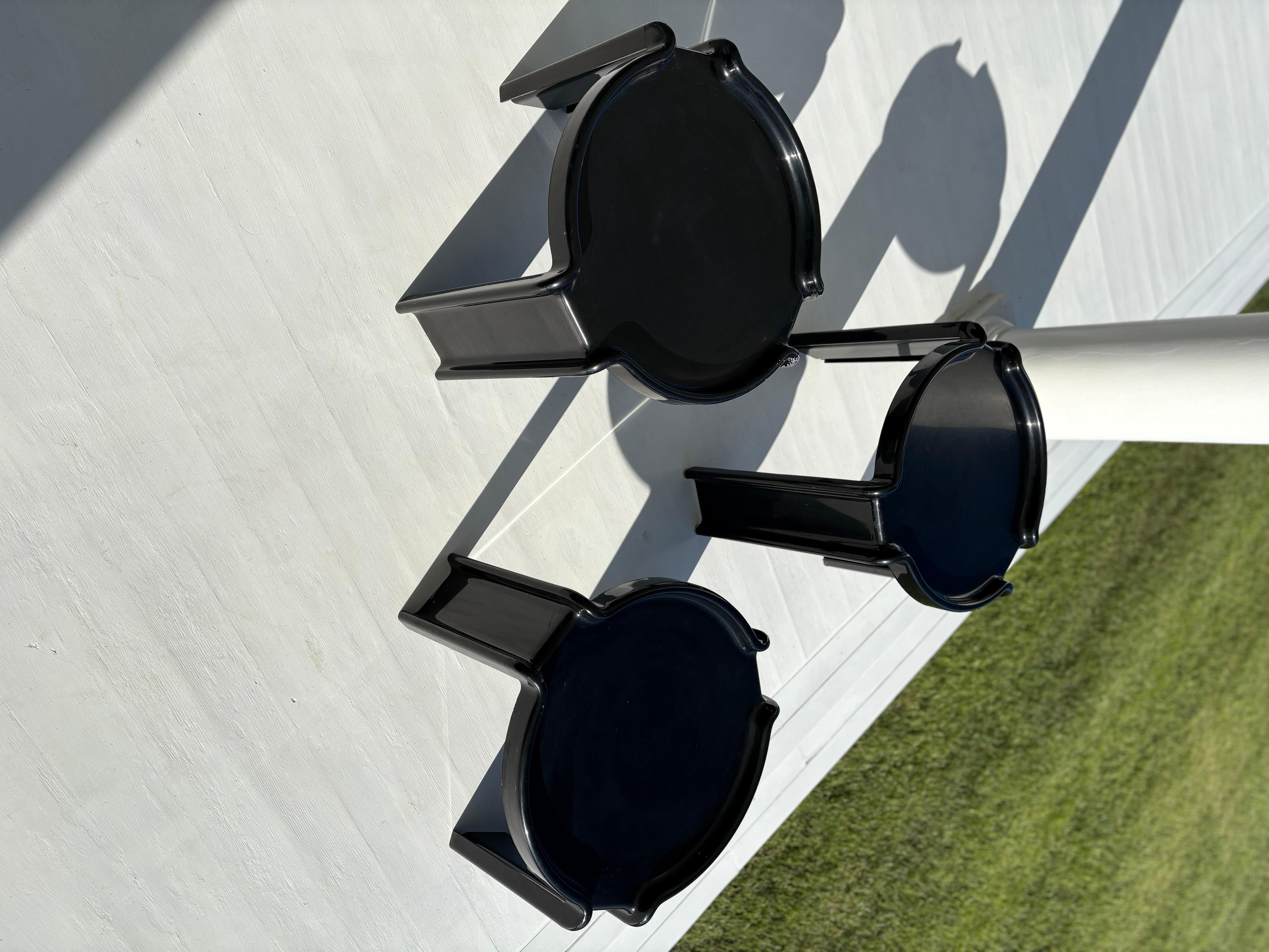 Mesas apilables Giotto Stoppino de Kartell, años 70 siglo XX en venta