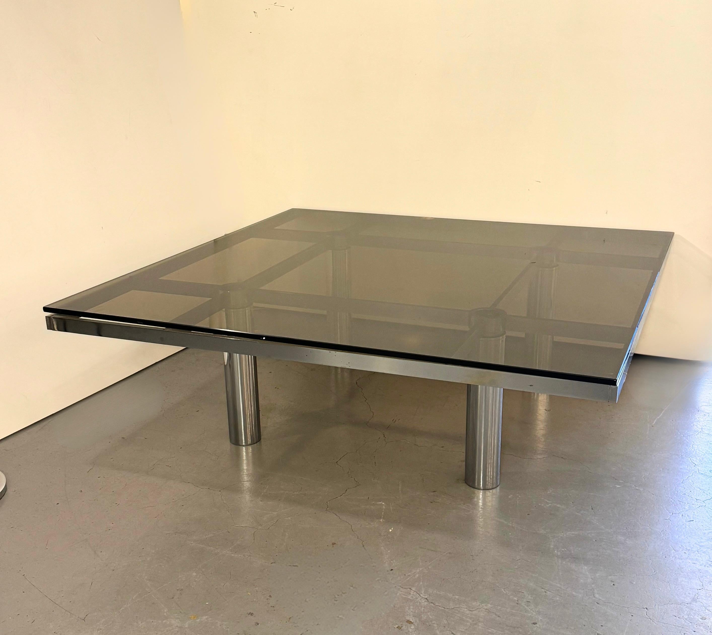 1970s Glass and Polished Steel Low Coffee Table by Tobia Scarpa for Gavina In Good Condition In Torquay, GB