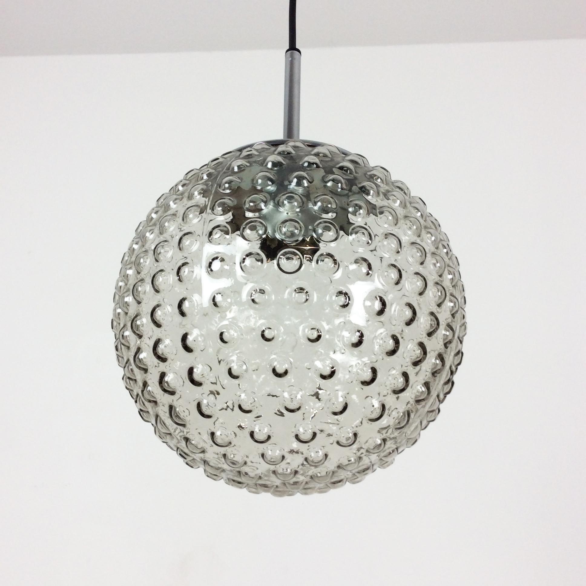 1970s Glass Bubble Hanging Light by Motoko Ishi Rolf Krüger for Staff Lights In Good Condition In Kirchlengern, DE